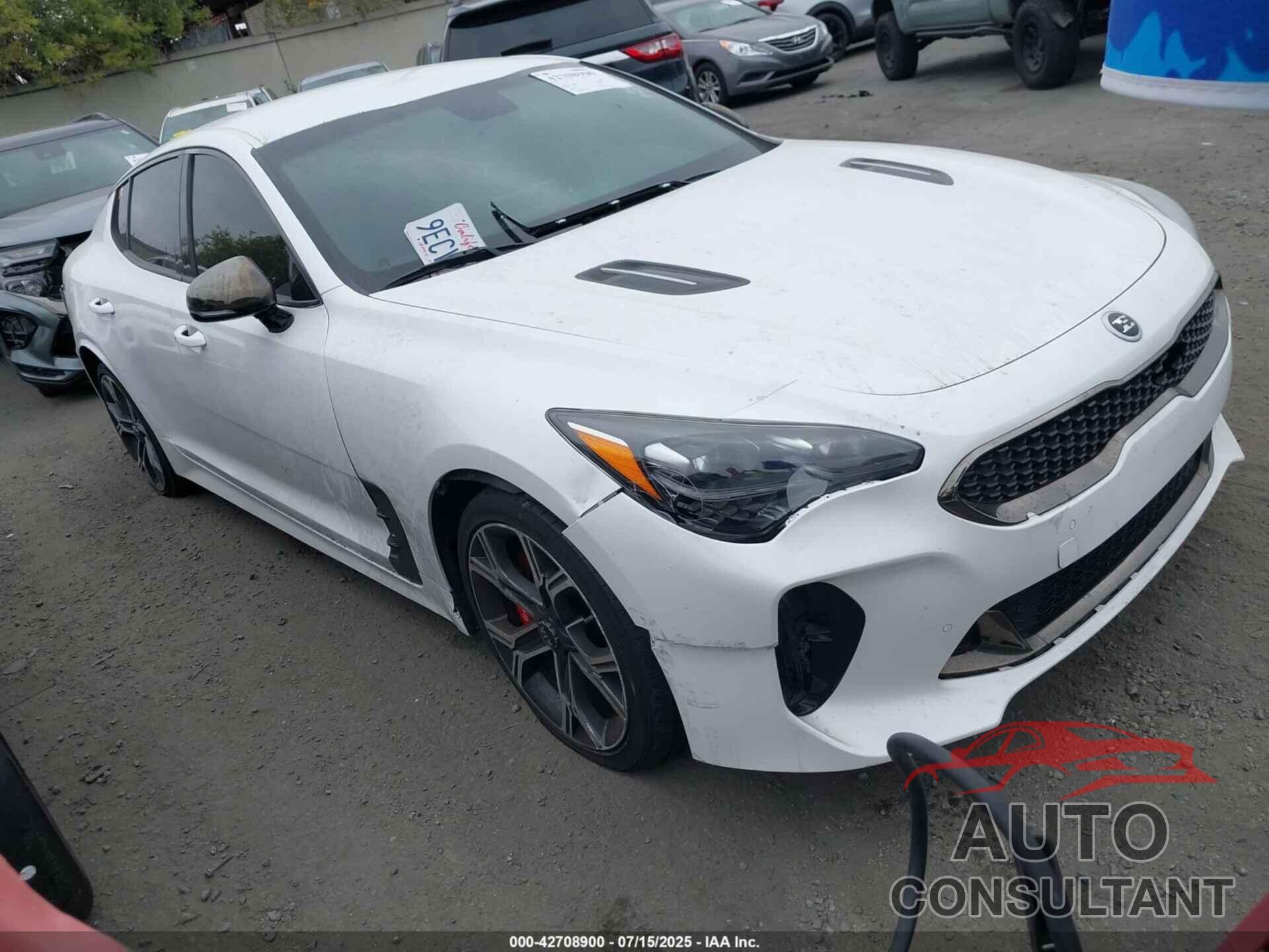 KIA STINGER 2019 - KNAE35LC1K6043386