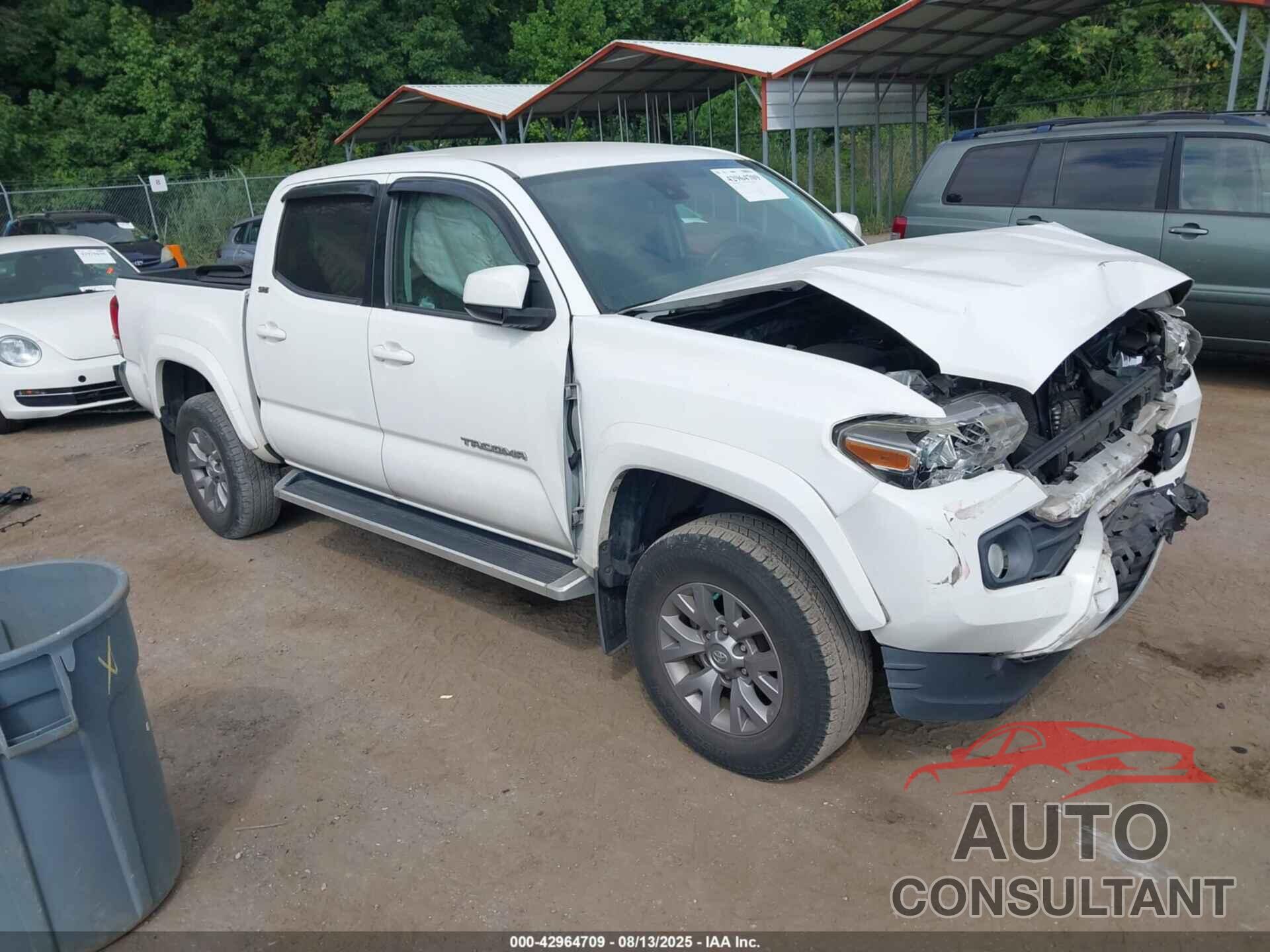 TOYOTA TACOMA 2019 - 5TFCZ5AN8KX194944