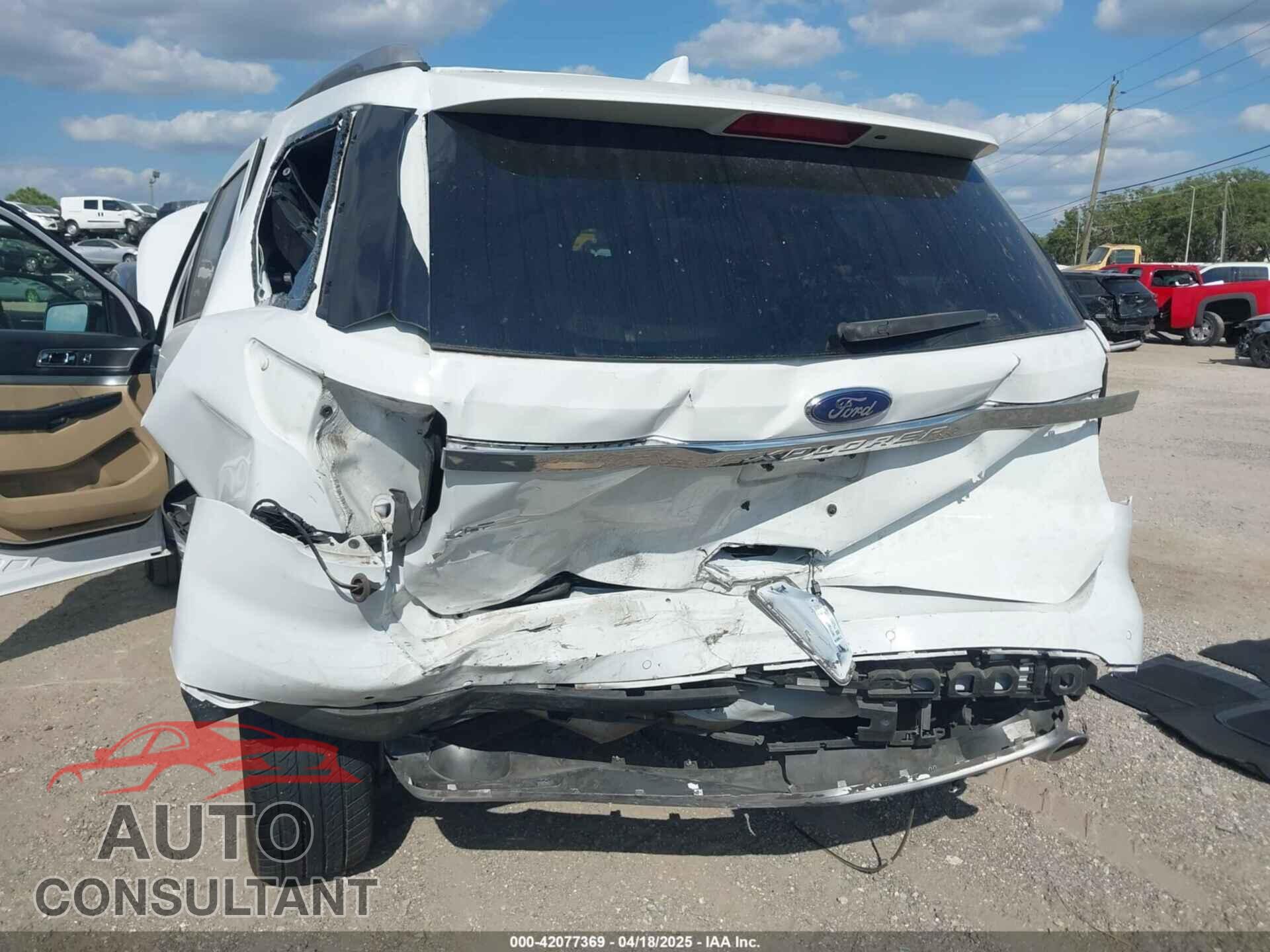 FORD EXPLORER 2017 - 1FM5K7D87HGB87910