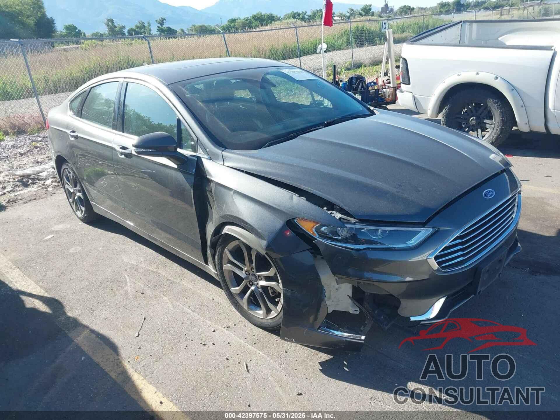 FORD FUSION 2020 - 3FA6P0CD2LR115228