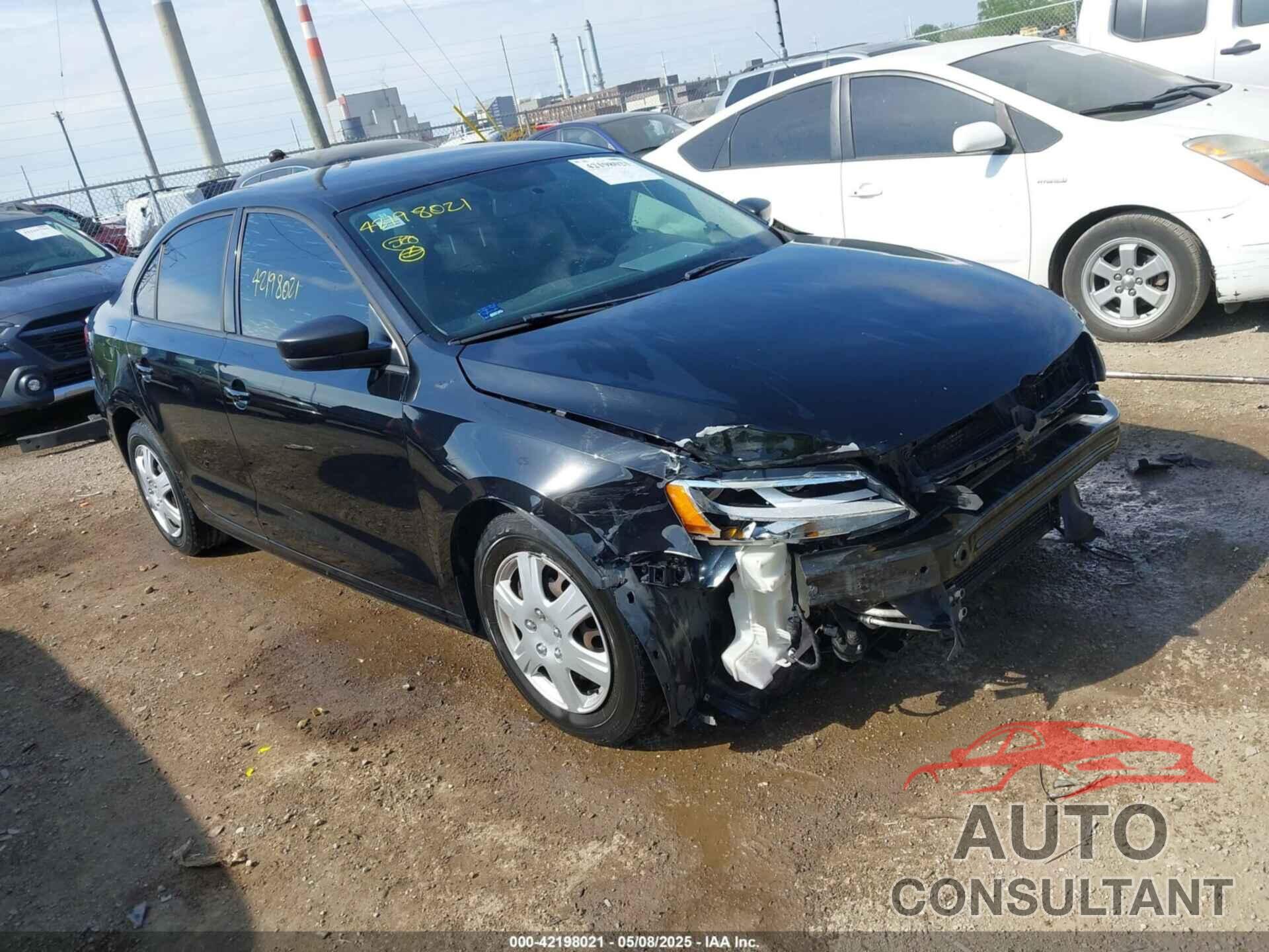 VOLKSWAGEN JETTA 2011 - 3VW1K7AJXBM056152
