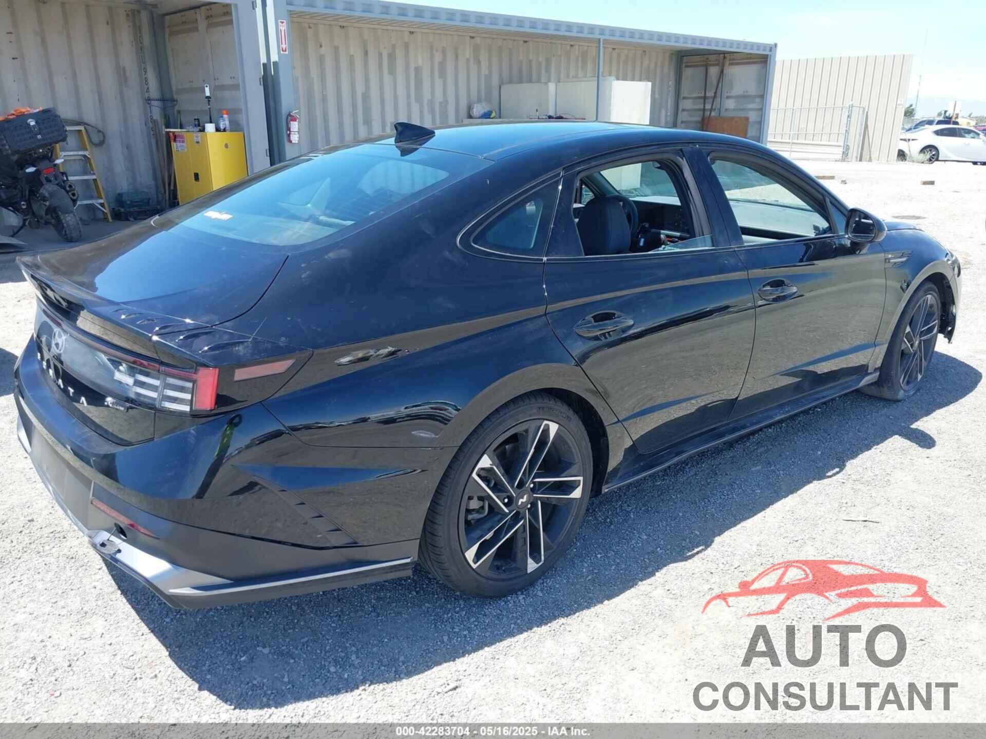 HYUNDAI SONATA 2024 - KMHL54JC7RA357984
