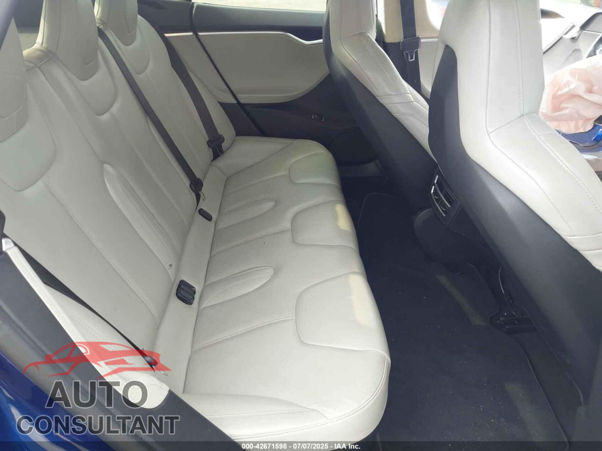 TESLA MODEL S 2016 - 5YJSA1E16GF129921