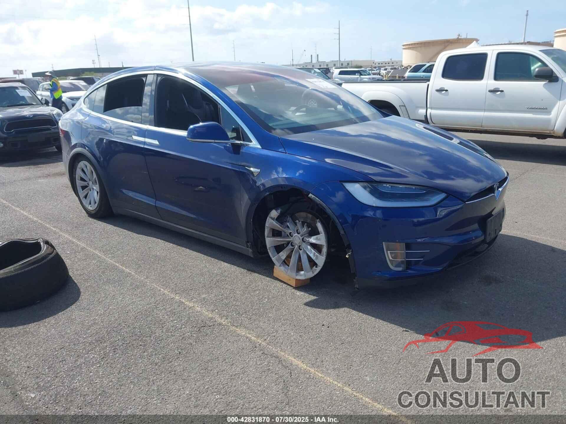 TESLA MODEL X 2017 - 5YJXCDE20HF045721