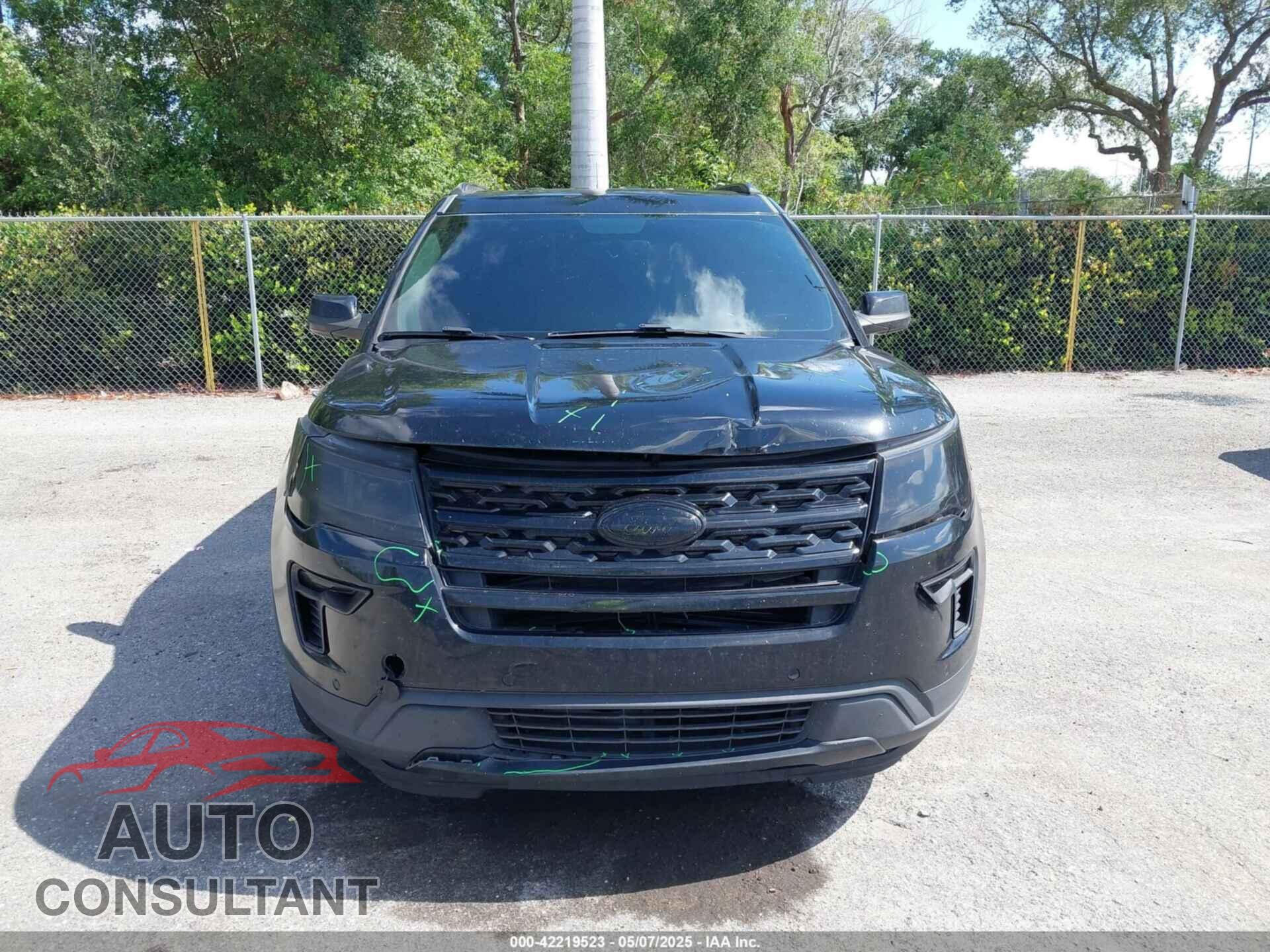 FORD EXPLORER 2018 - 1FM5K7D85JGB04304