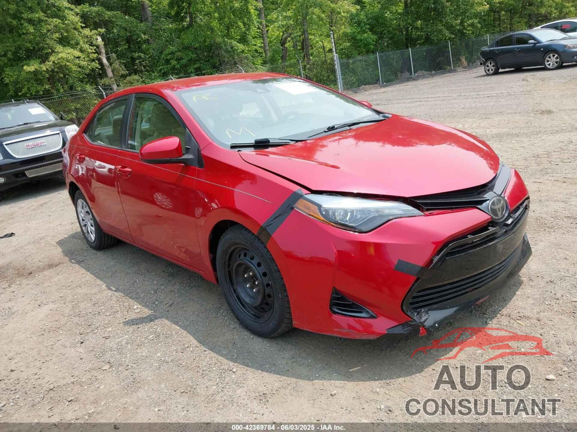 TOYOTA COROLLA 2018 - 5YFBURHE8JP808511