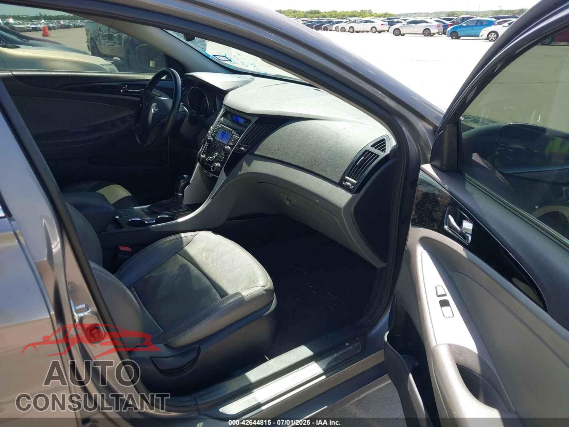 HYUNDAI SONATA 2013 - 5NPEC4AC4DH614099
