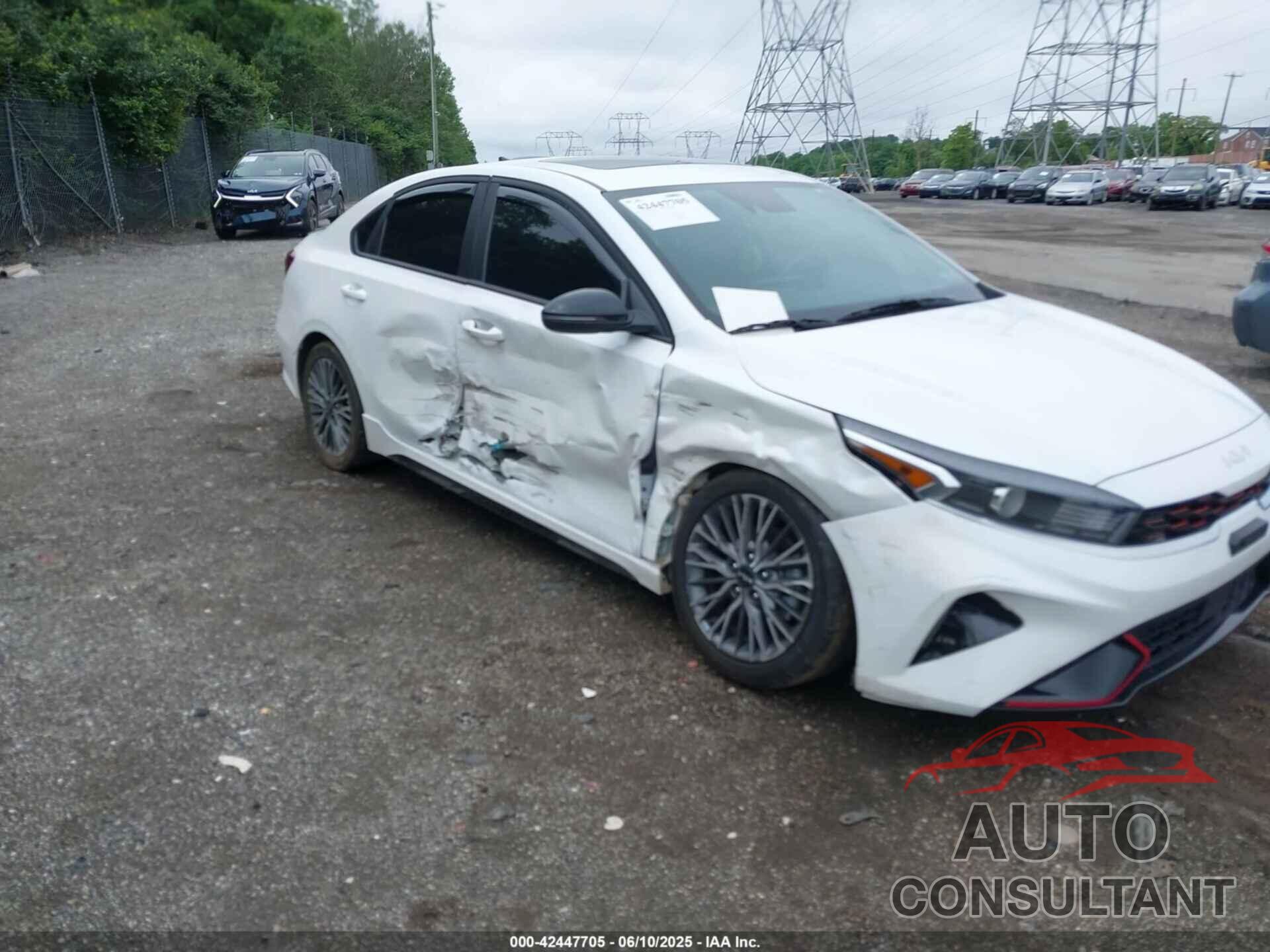 KIA FORTE 2022 - 3KPF54AD4NE431993