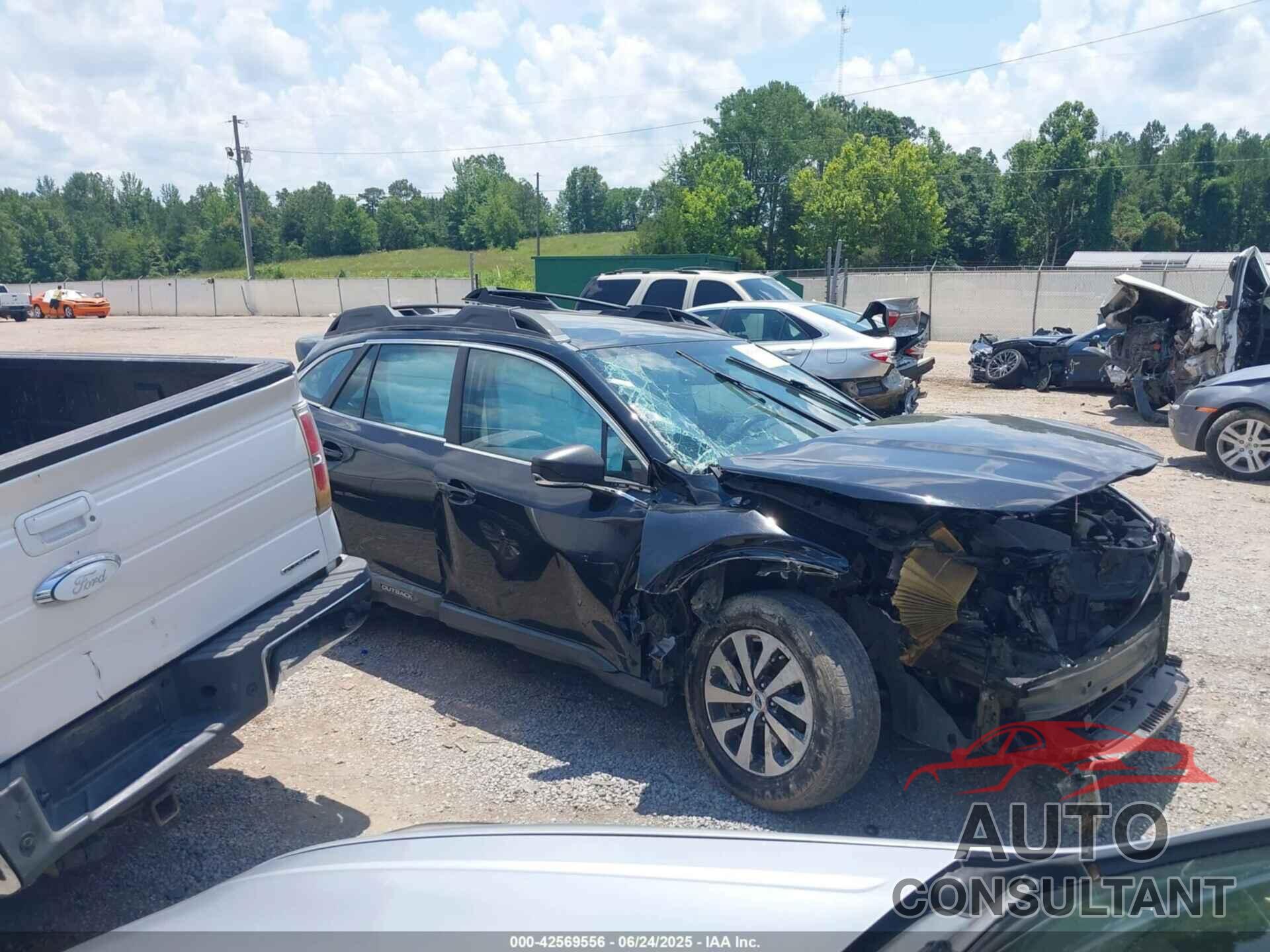 SUBARU OUTBACK 2020 - 4S4BTAAC1L3179579