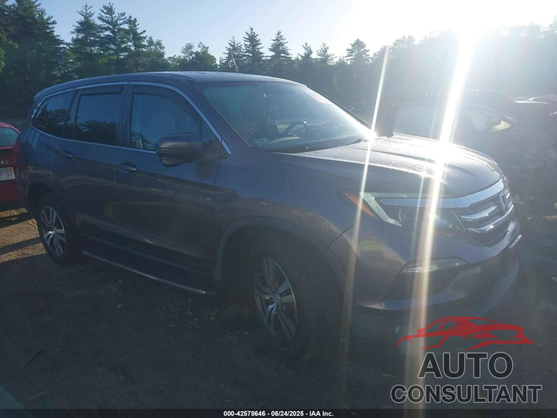 HONDA PILOT 2016 - 5FNYF6H5XGB104253