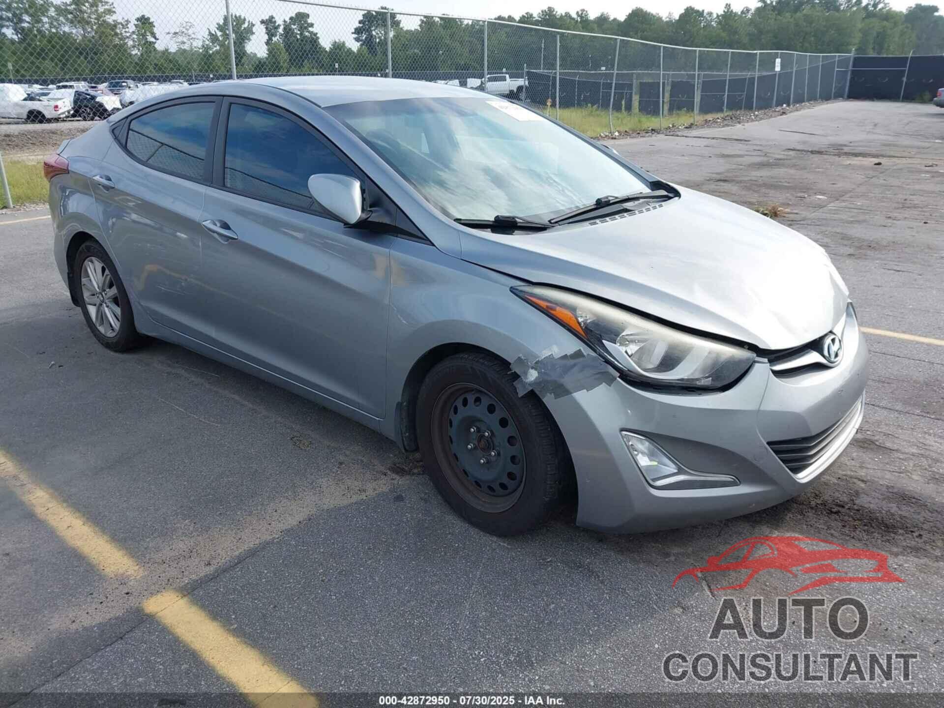HYUNDAI ELANTRA 2015 - KMHDH4AE2FU412817