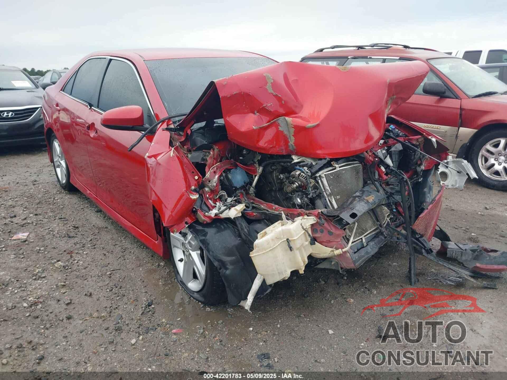 TOYOTA CAMRY 2014 - 4T1BF1FK0EU747857