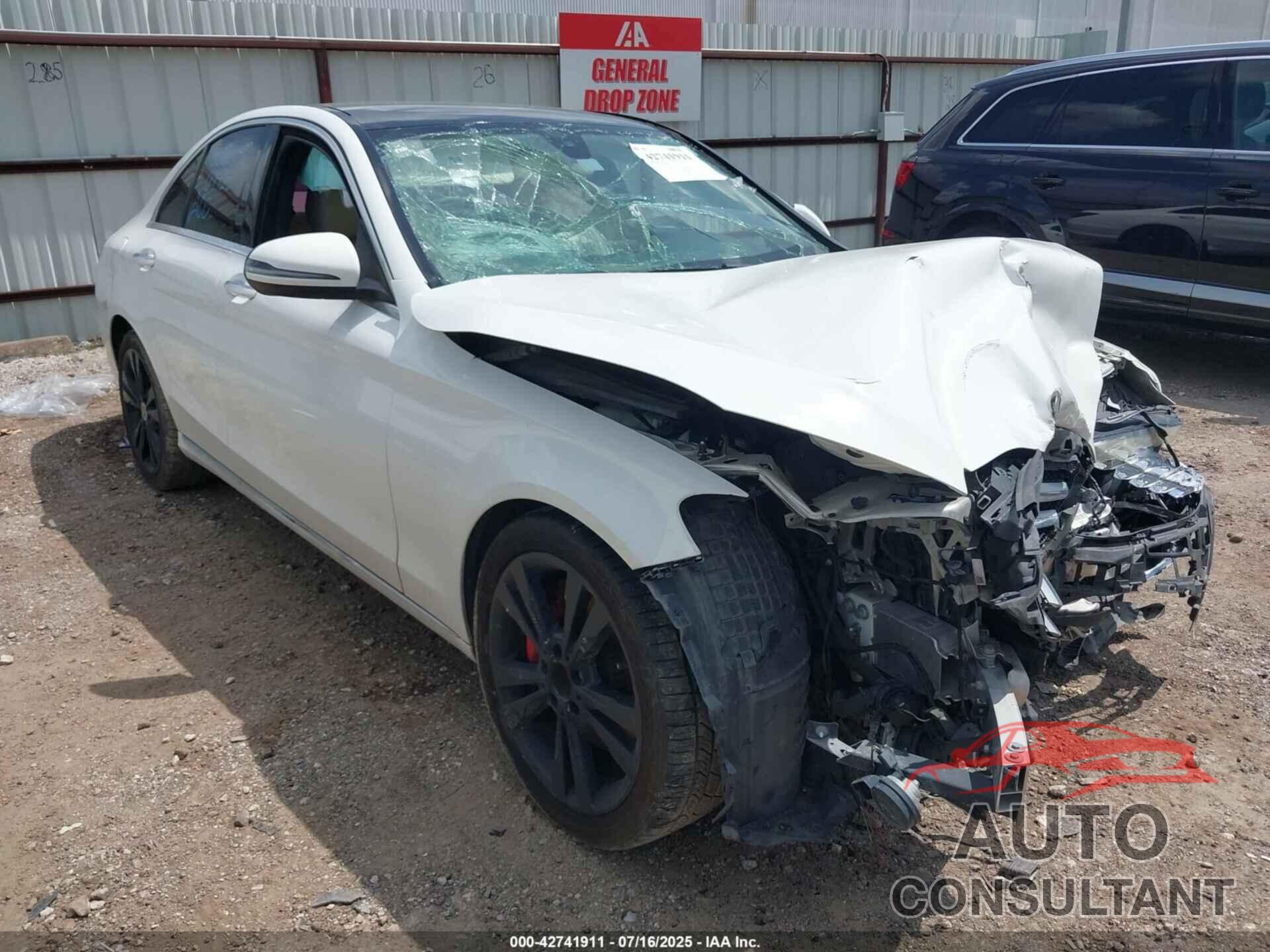 MERCEDES-BENZ C 300 2016 - 55SWF4JBXGU170098
