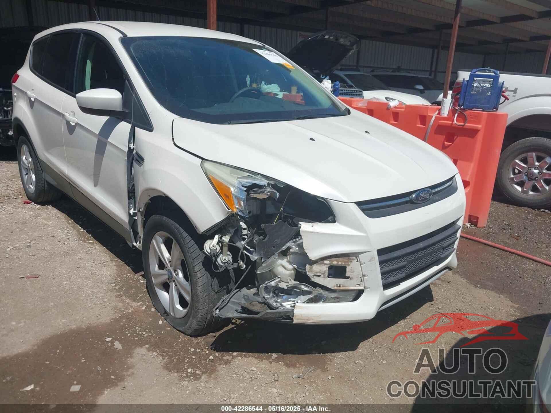 FORD ESCAPE 2013 - 1FMCU0GX9DUA94099