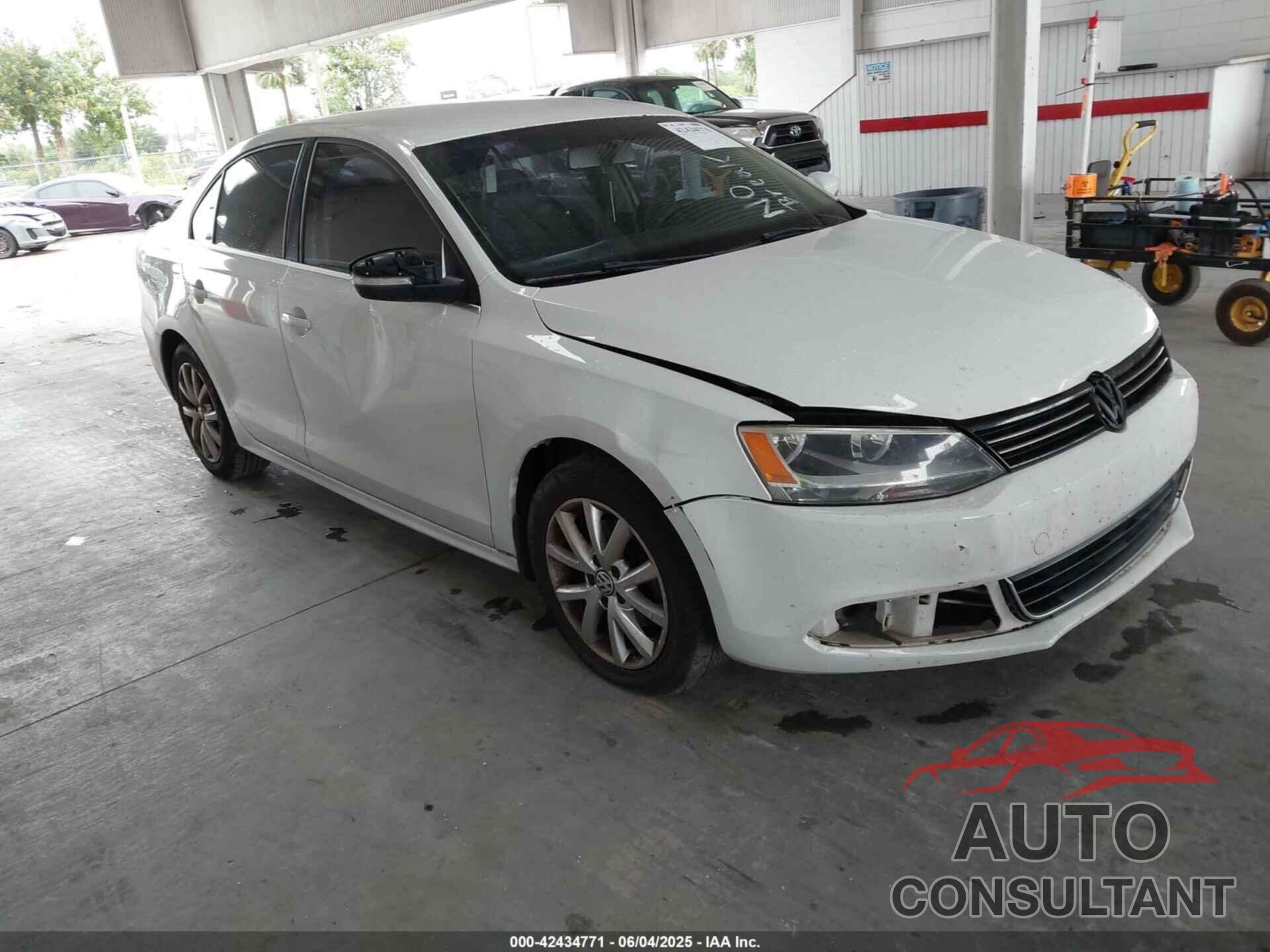 VOLKSWAGEN JETTA 2014 - 3VWD17AJ3EM265396