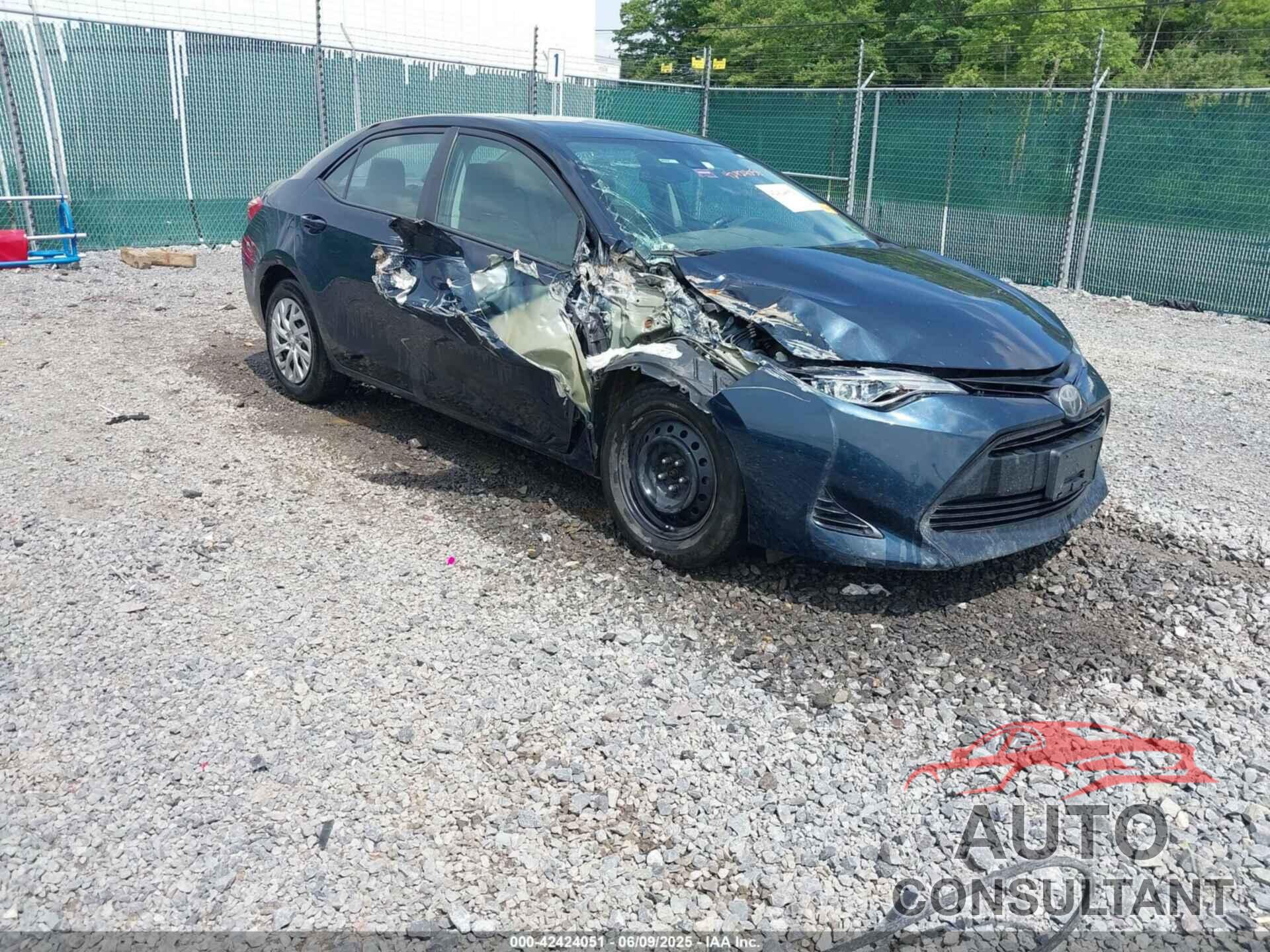 TOYOTA COROLLA 2019 - 2T1BURHE2KC134275