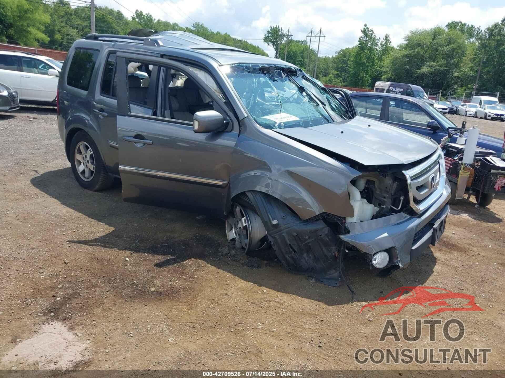 HONDA PILOT 2011 - 5FNYF4H97BB083555
