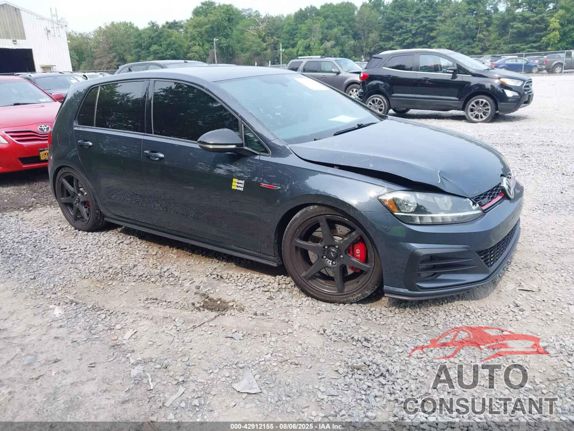 VOLKSWAGEN GOLF GTI 2021 - 3VW5T7AU0MM000250