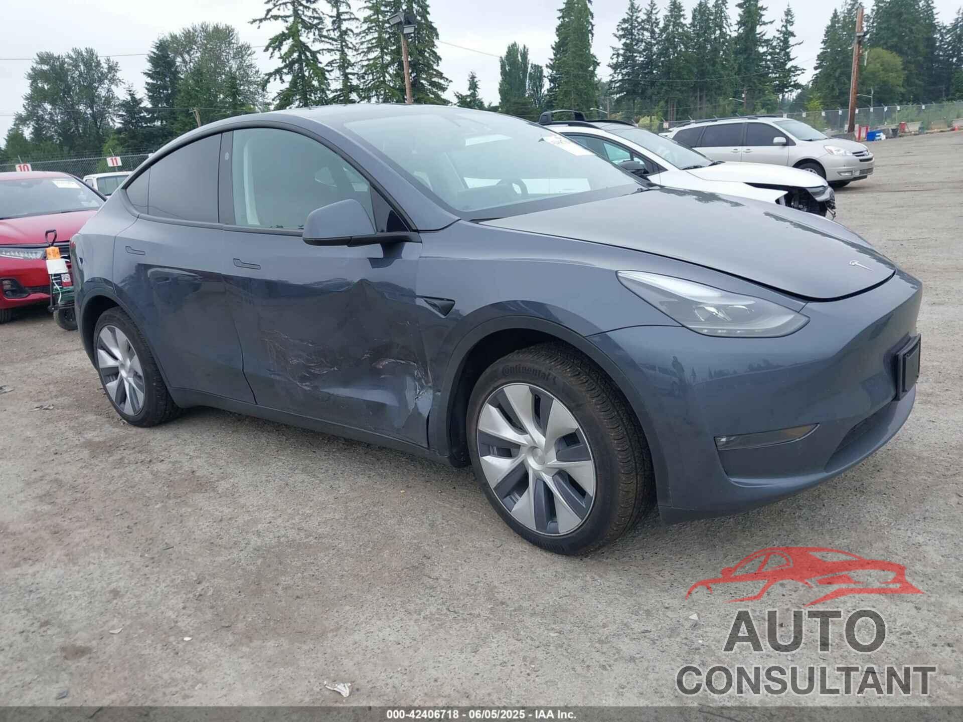 TESLA MODEL Y 2023 - 7SAYGDED0PF934319