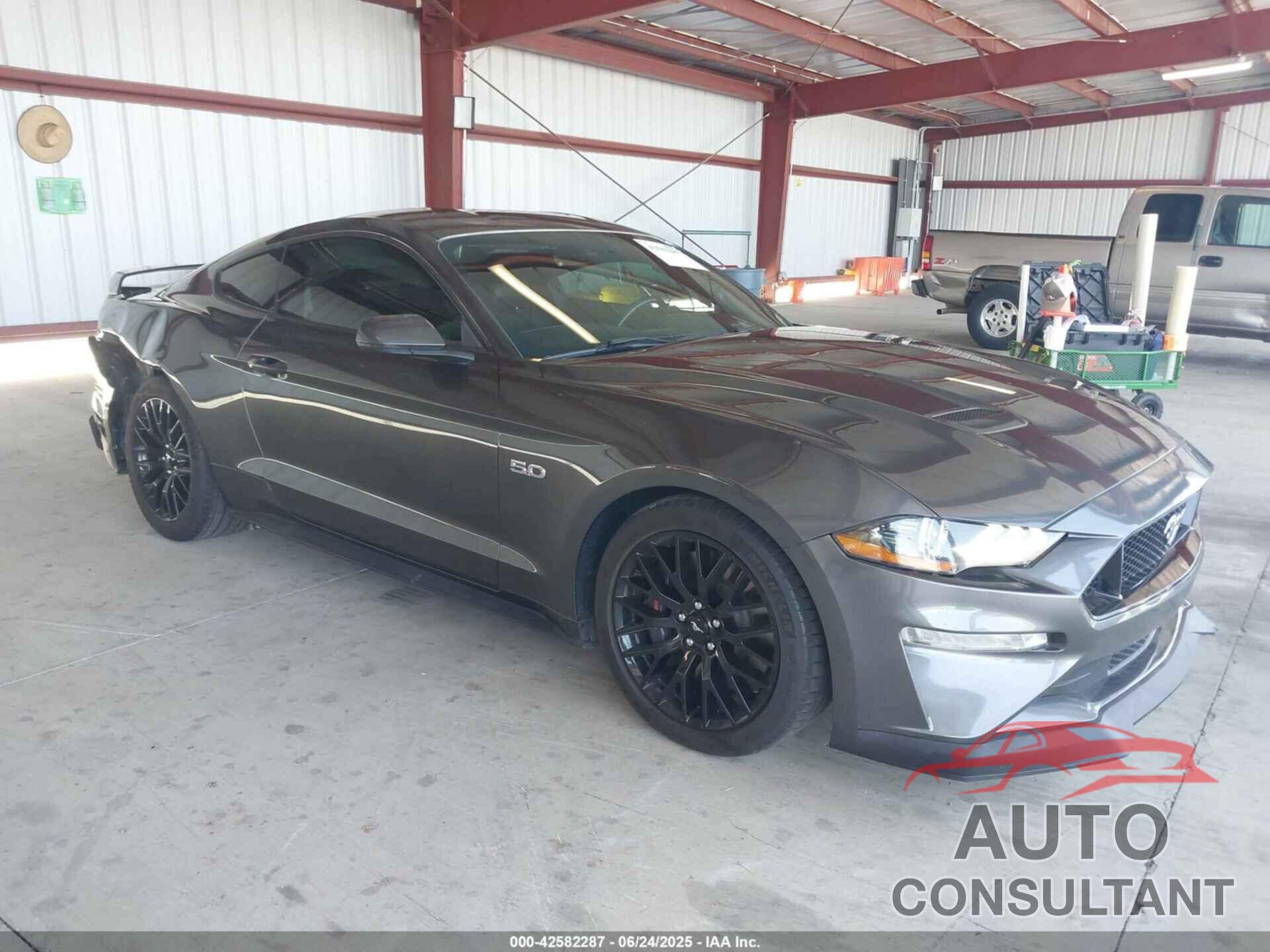 FORD MUSTANG 2018 - 1FA6P8CF8J5154633