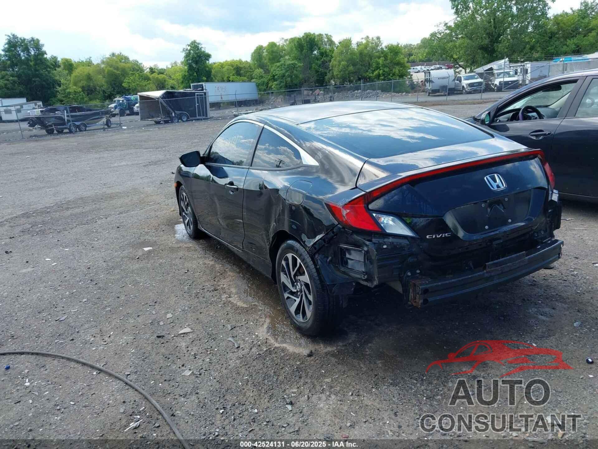 HONDA CIVIC 2017 - 2HGFC4B01HH304596