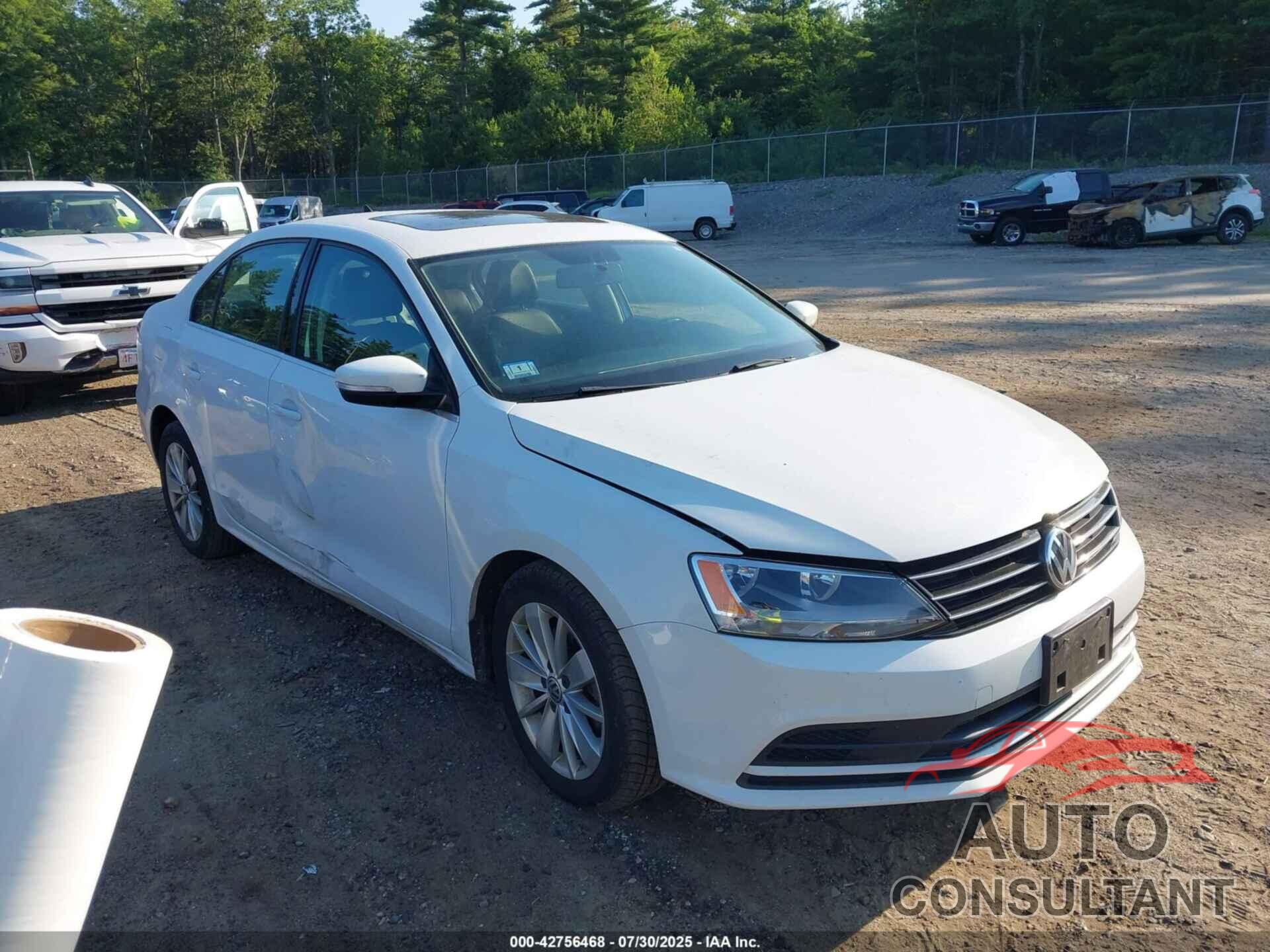 VOLKSWAGEN JETTA 2015 - 3VWD17AJ8FM415911