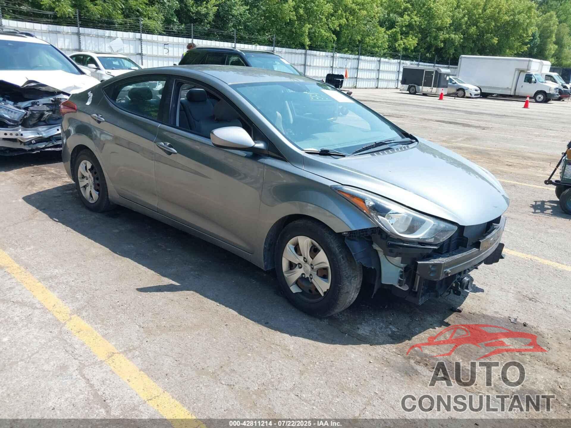 HYUNDAI ELANTRA 2016 - KMHDH4AE1GU634184