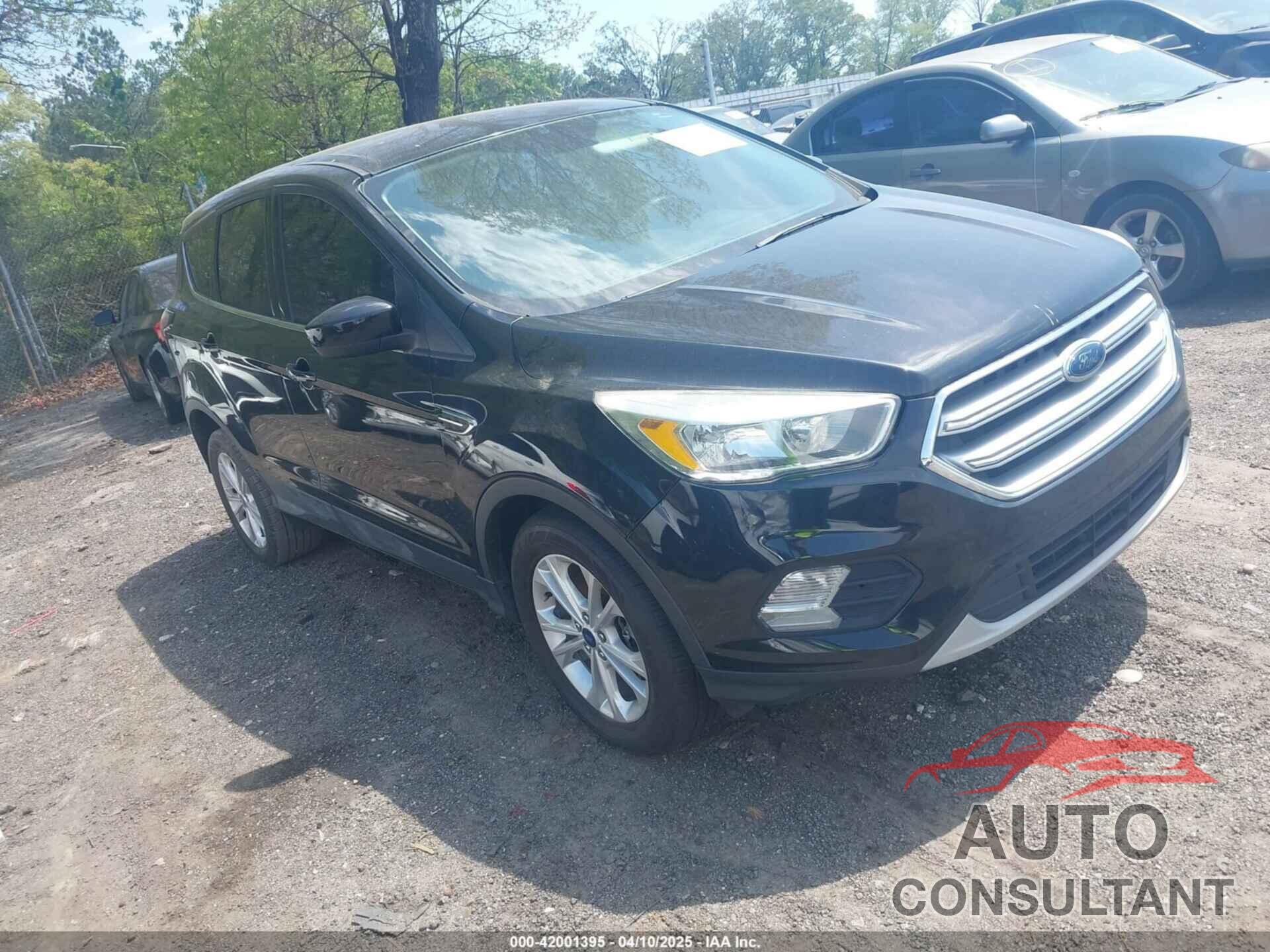 FORD ESCAPE 2017 - 1FMCU9GD5HUA84217