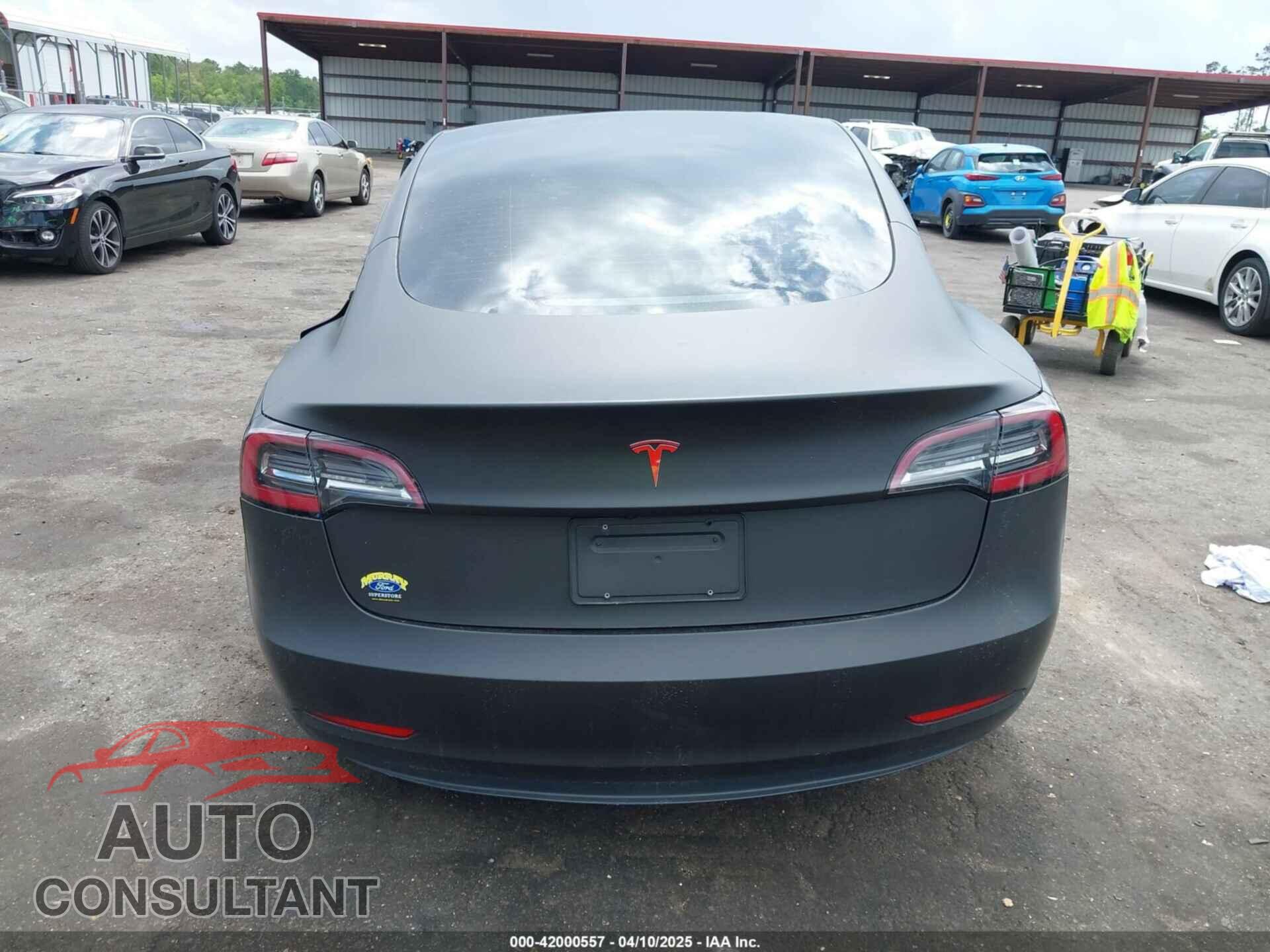 TESLA MODEL 3 2022 - 5YJ3E1EA3NF287512