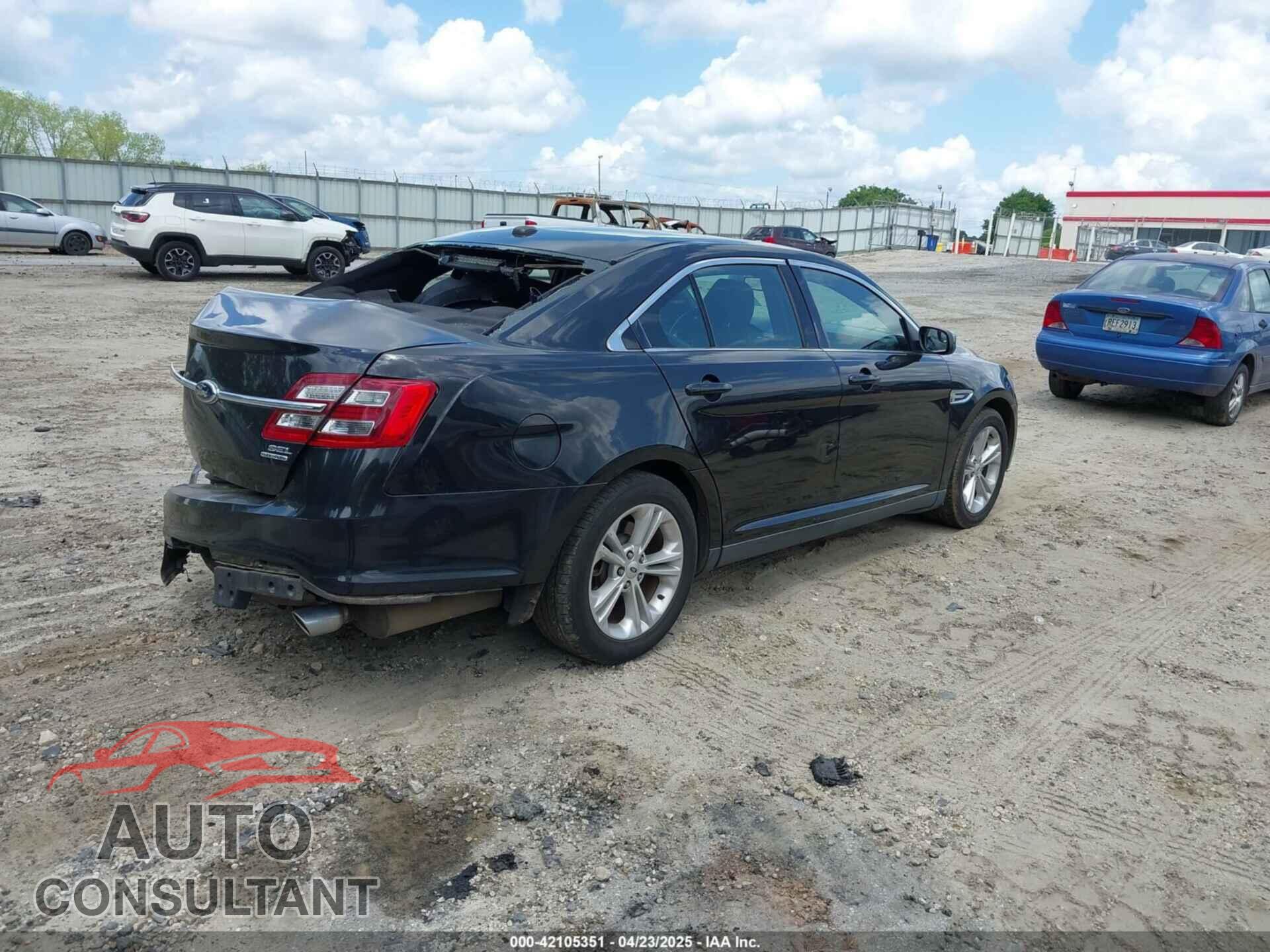 FORD TAURUS 2013 - 1FAHP2E89DG181823