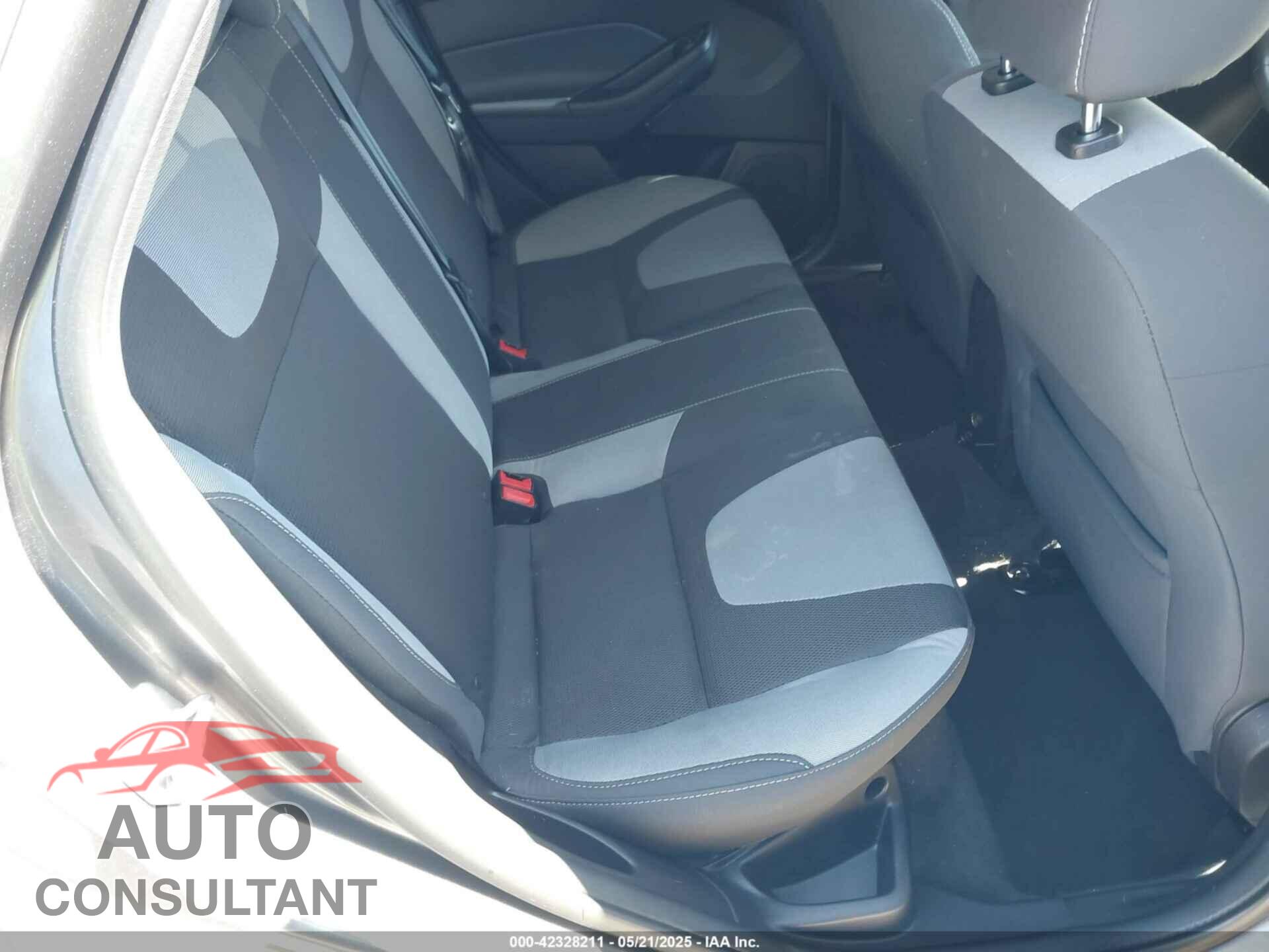 FORD FOCUS 2014 - 1FADP3F25EL162290