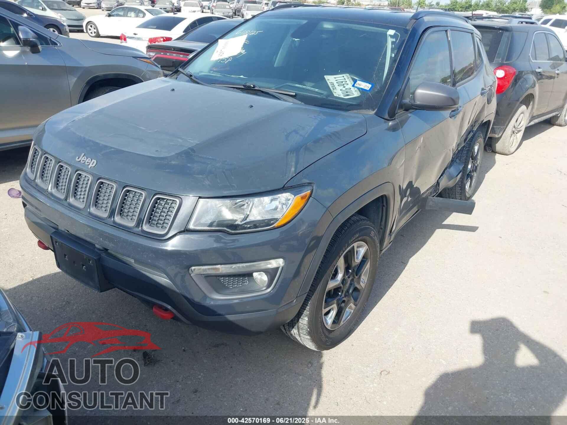 JEEP COMPASS 2017 - 3C4NJDDB9HT667458