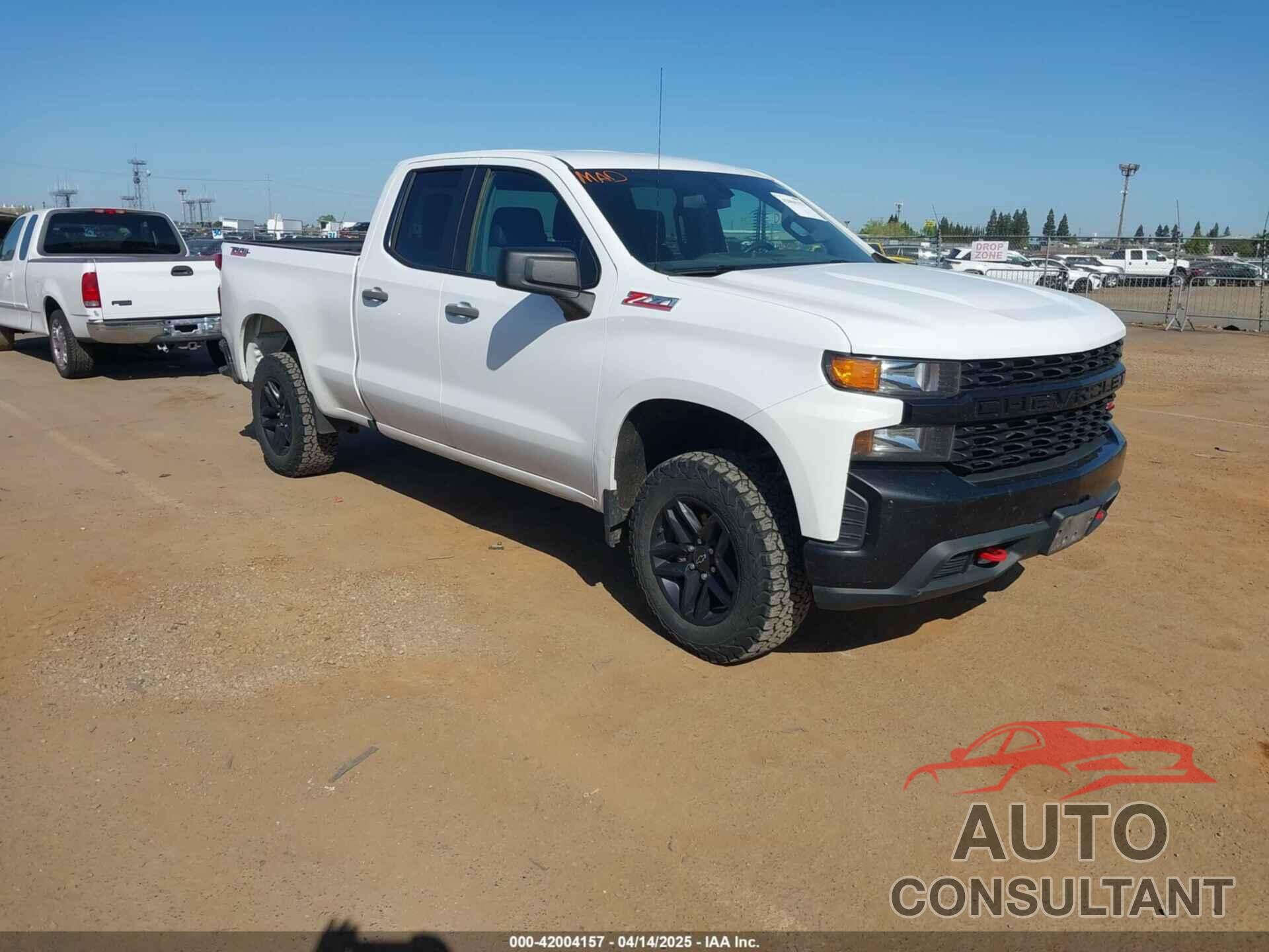 CHEVROLET SILVERADO 1500 2019 - 1GCRYCEF9KZ350188