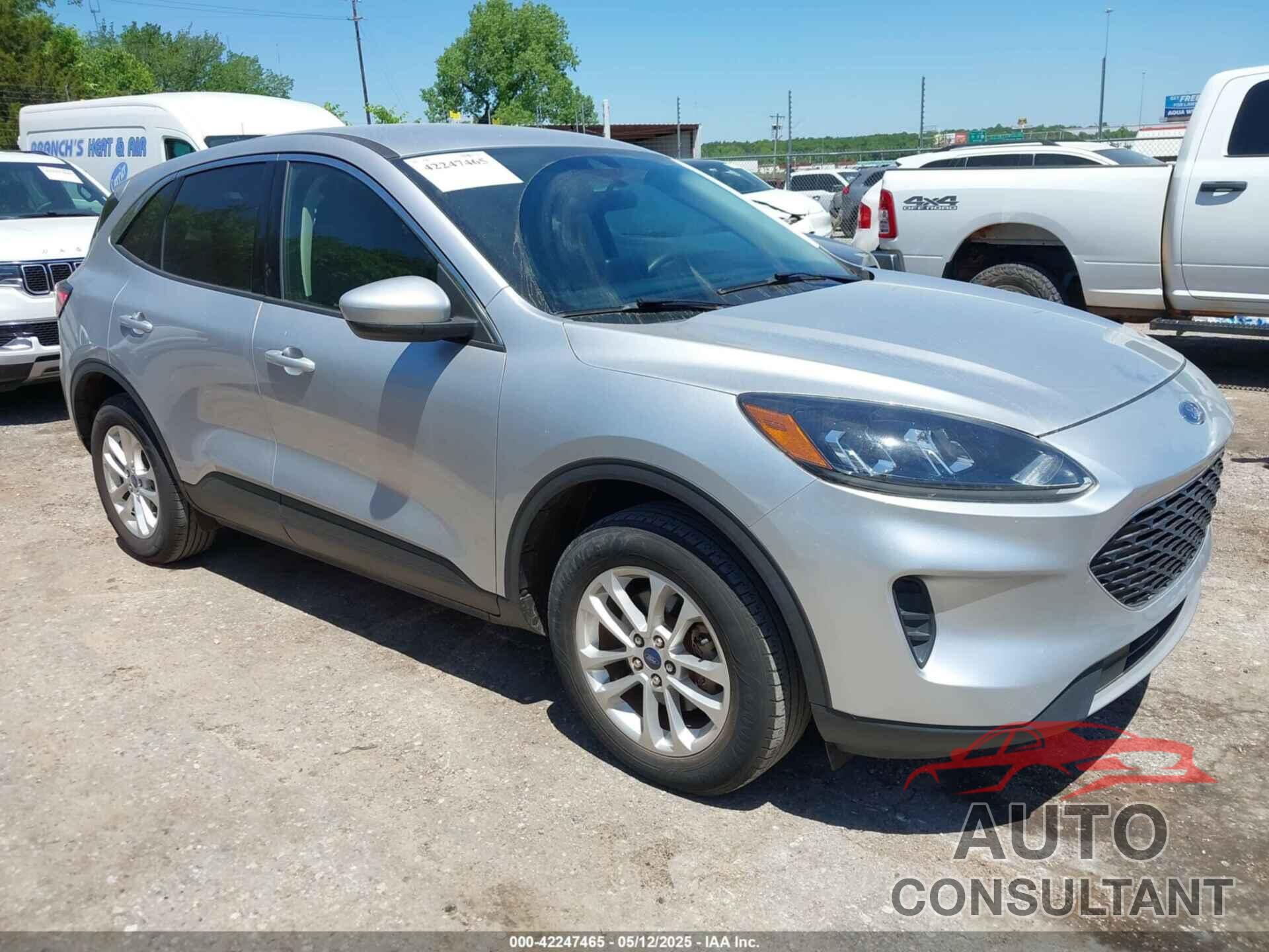 FORD ESCAPE 2020 - 1FMCU9G64LUB43526
