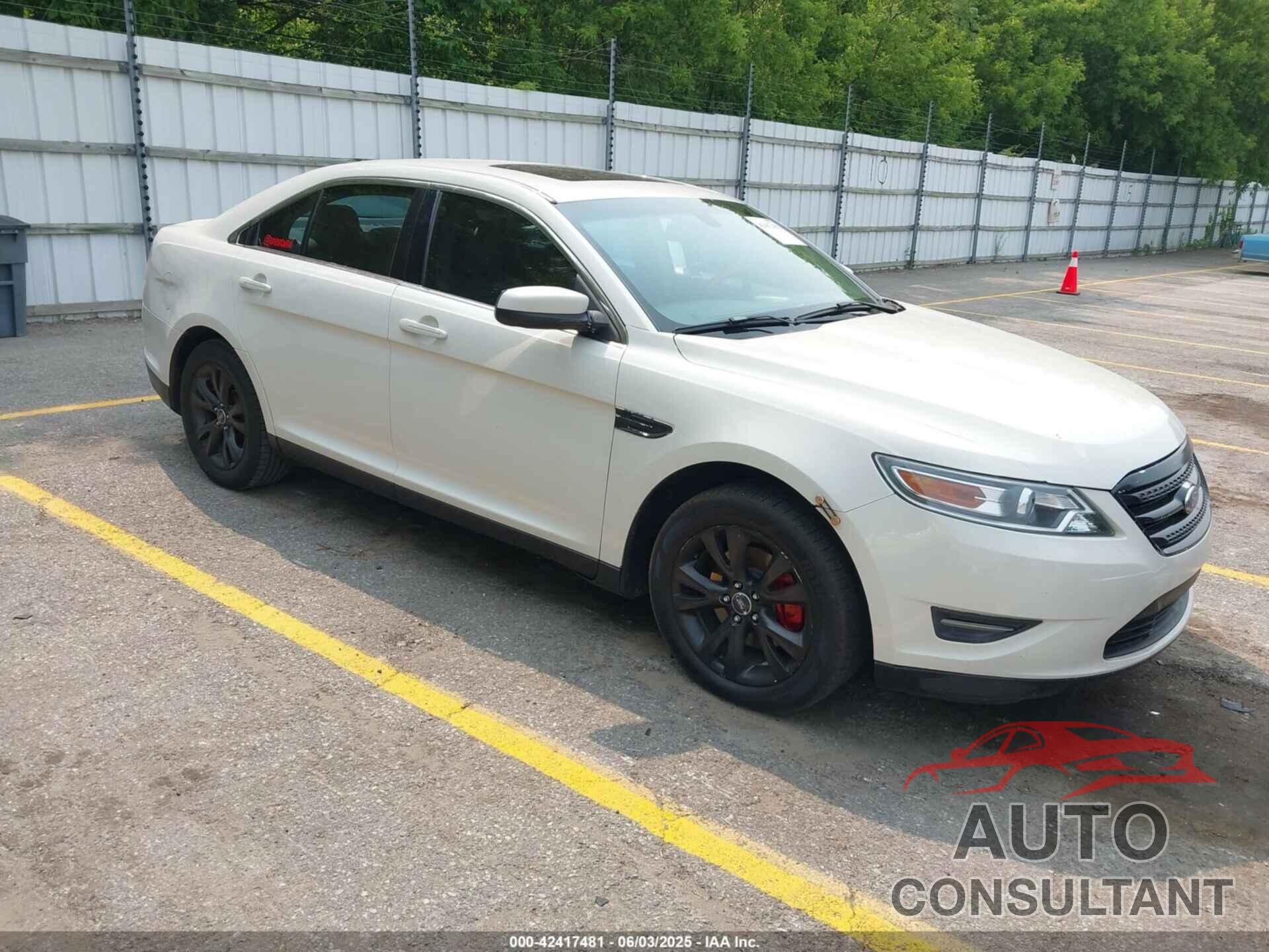FORD TAURUS 2011 - 1FAHP2EW3BG183174