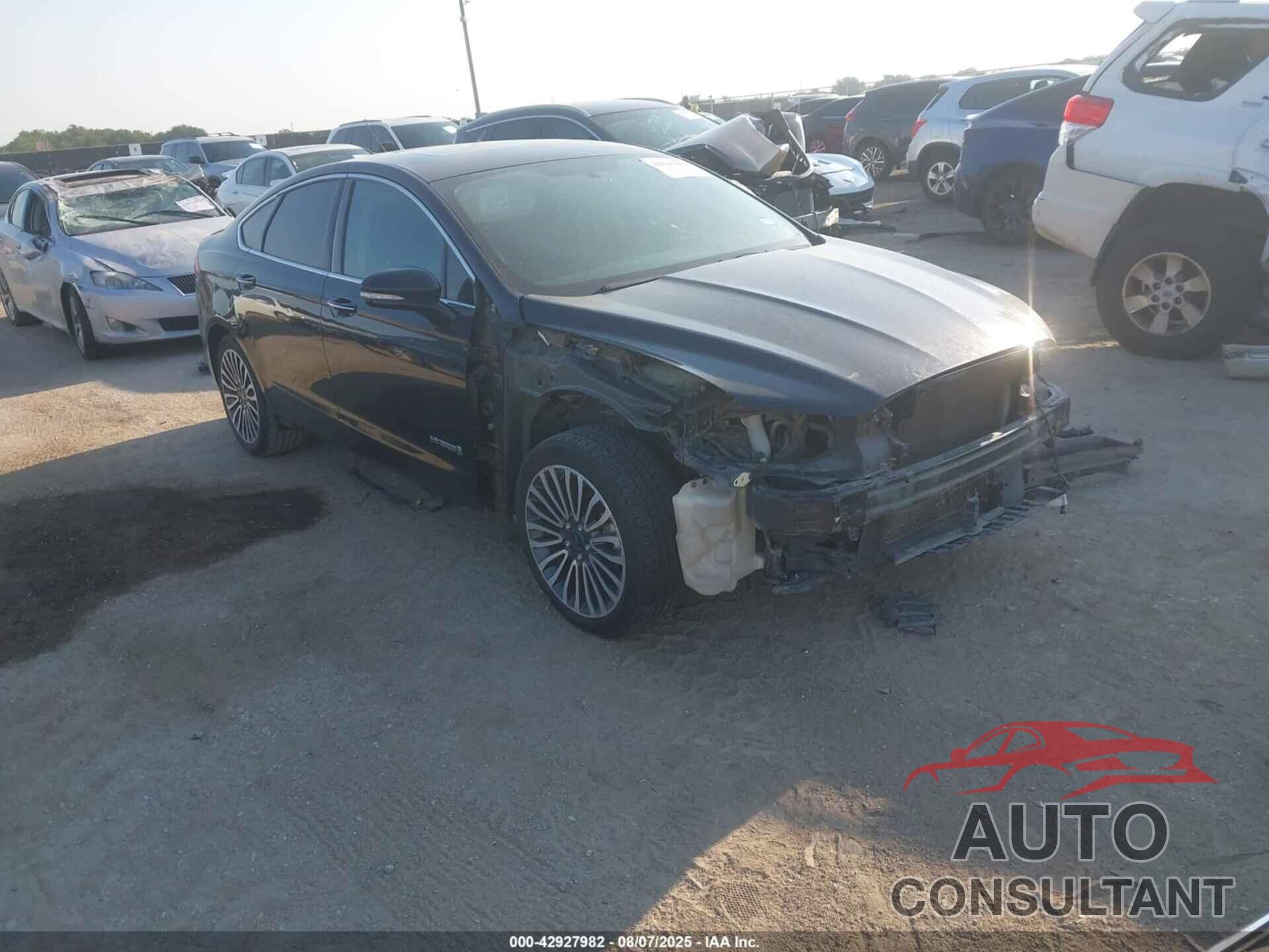 FORD FUSION HYBRID 2018 - 3FA6P0RU8JR181884