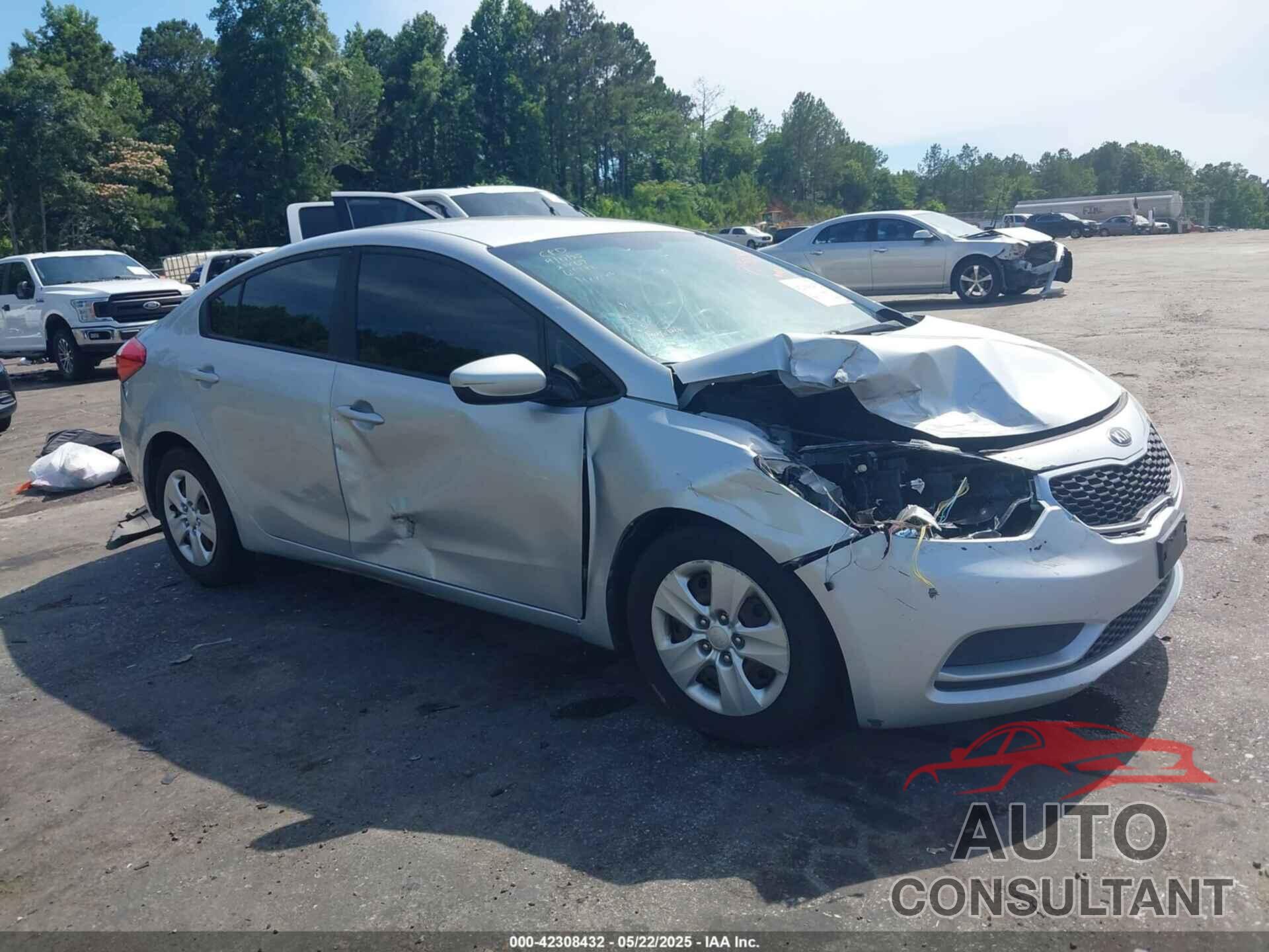 KIA FORTE 2016 - KNAFK4A68G5611791