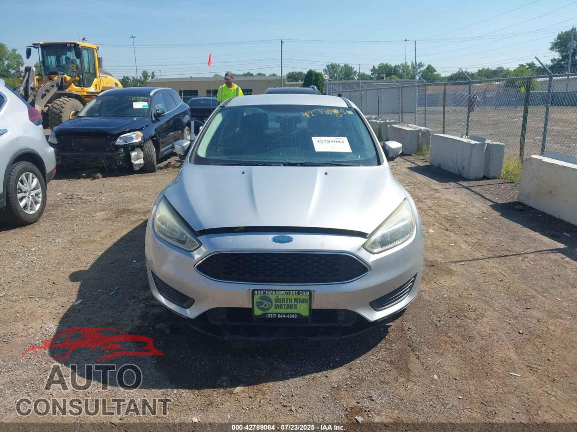 FORD FOCUS 2015 - 1FADP3F25FL317440