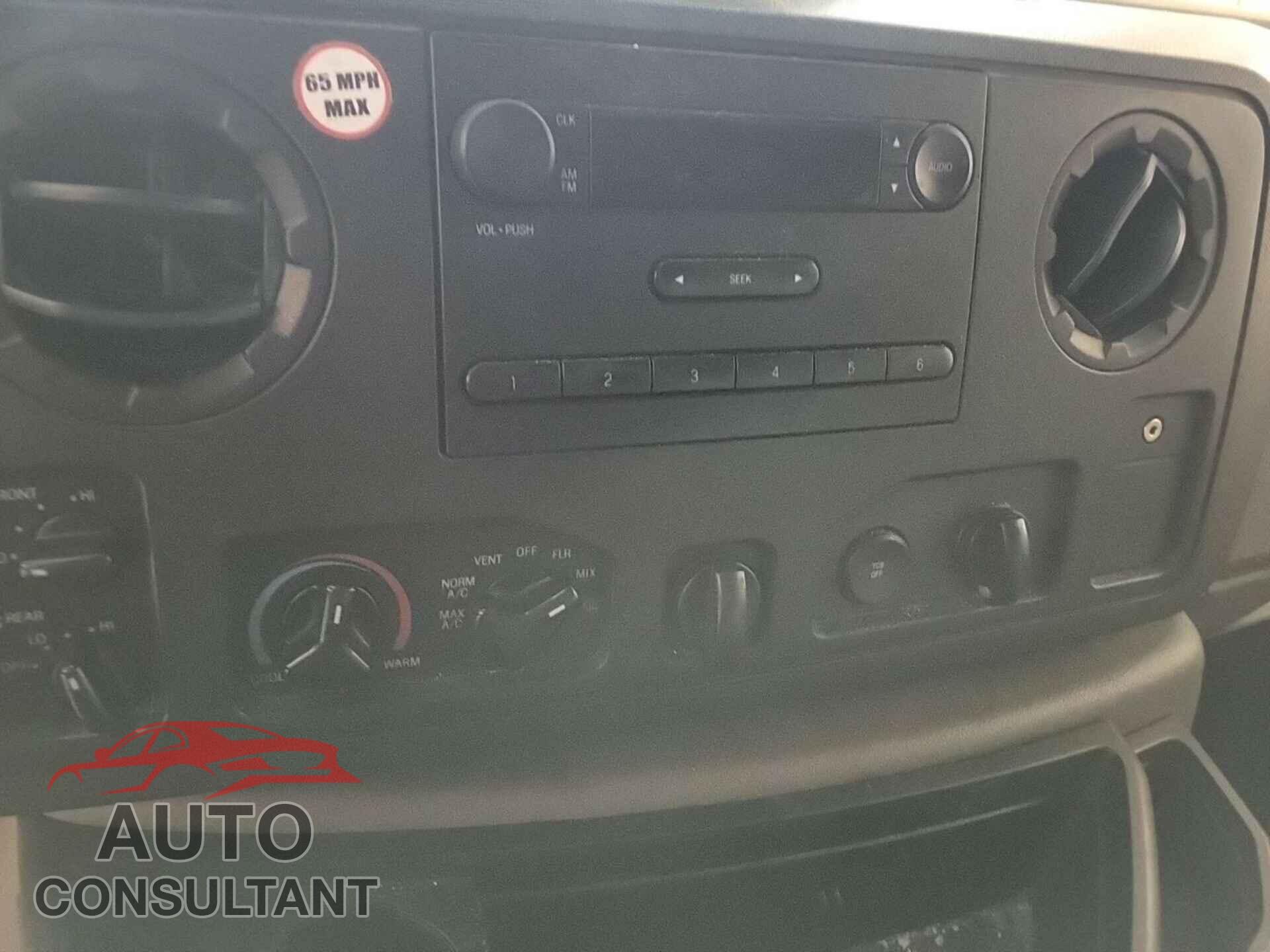 FORD ECONOLINE 2013 - 1FBNE3BL0DDA52652