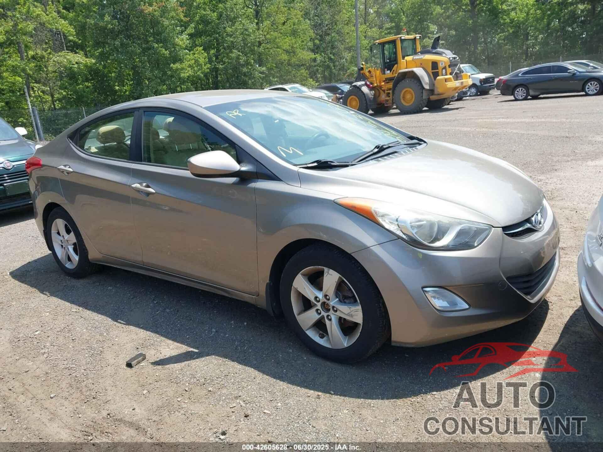 HYUNDAI ELANTRA 2013 - 5NPDH4AE1DH318830