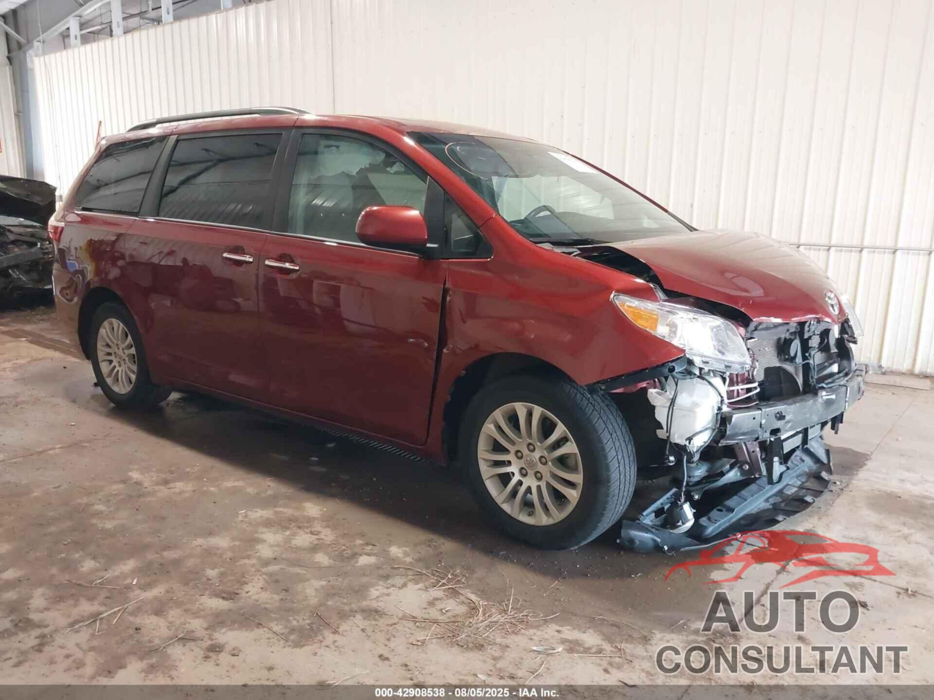 TOYOTA SIENNA 2015 - 5TDYK3DC6FS539506