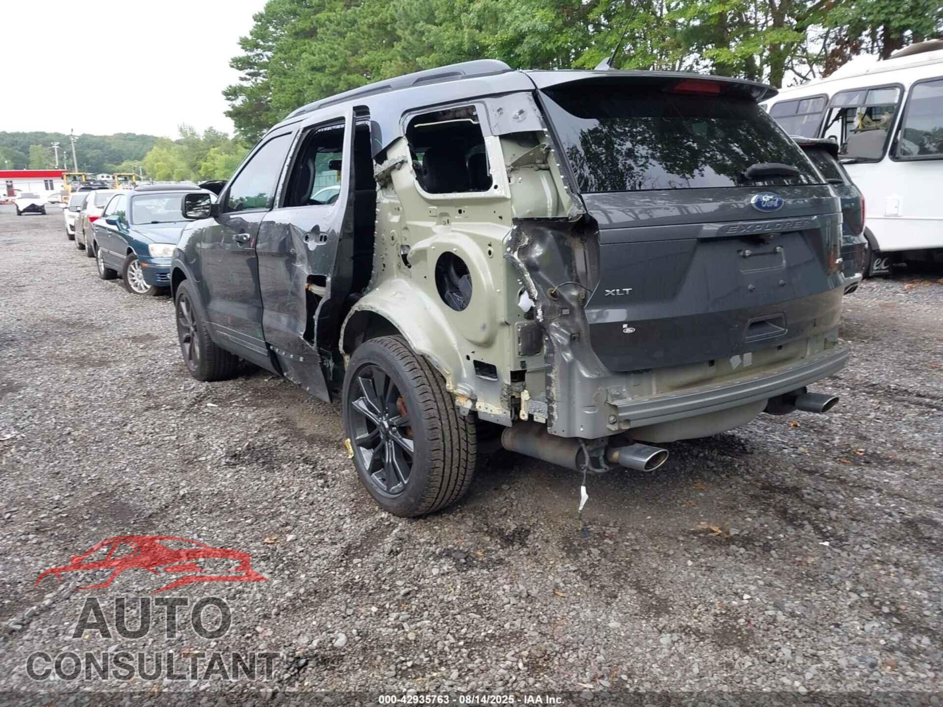 FORD EXPLORER 2019 - 1FM5K8D87KGA82197