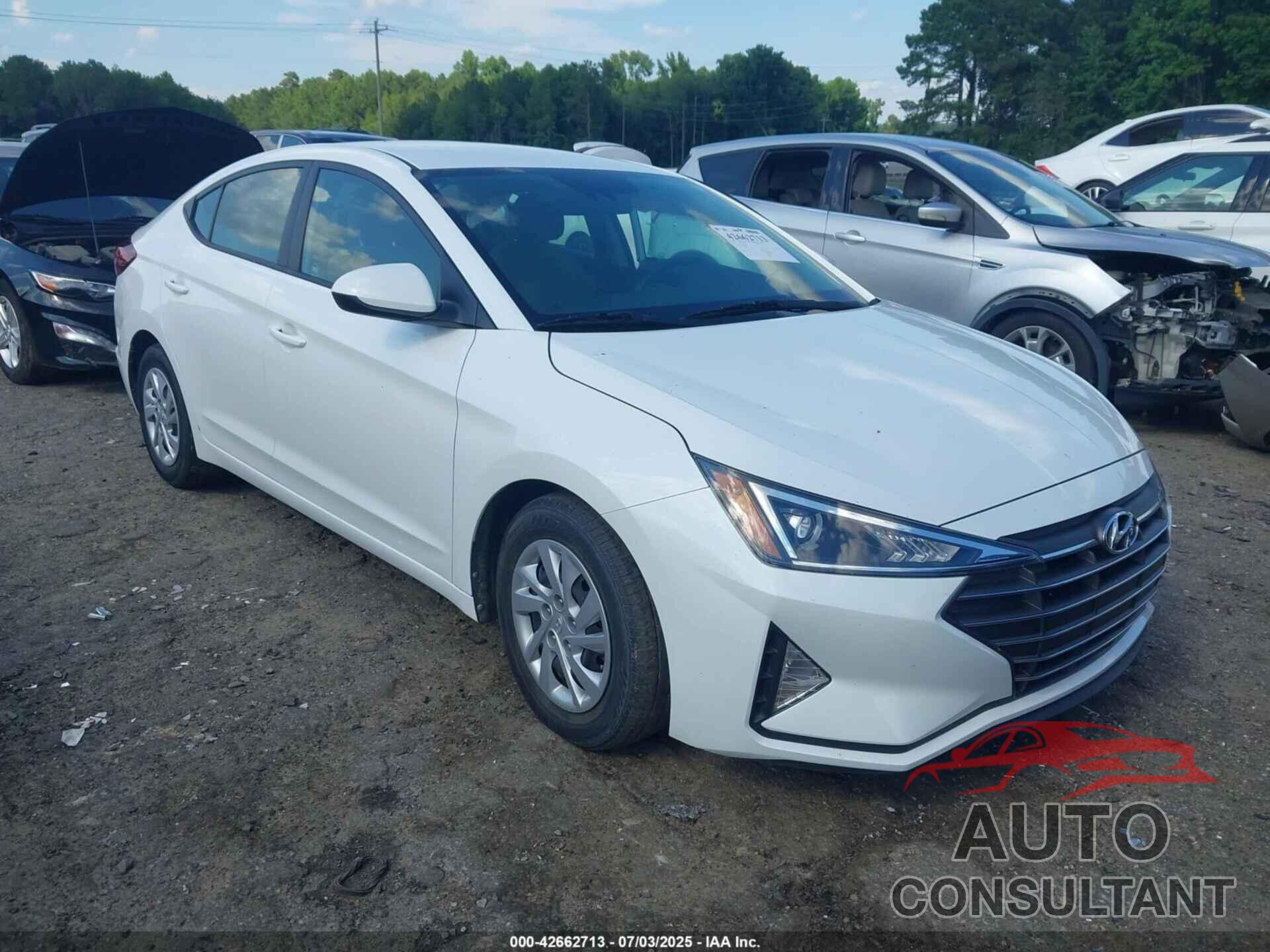 HYUNDAI ELANTRA 2020 - 5NPD74LF5LH505737