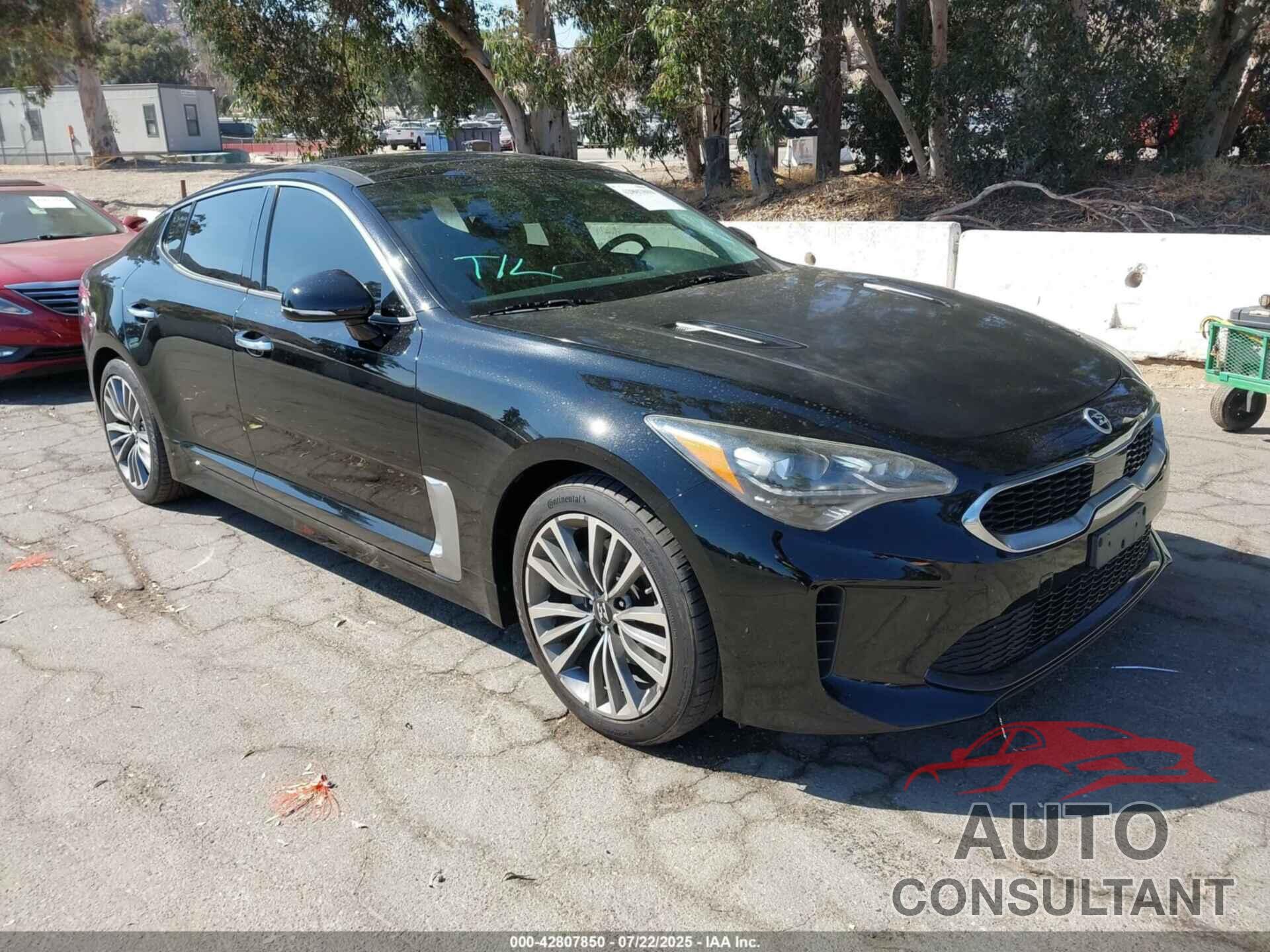 KIA STINGER 2018 - KNAE25LA1J6011120