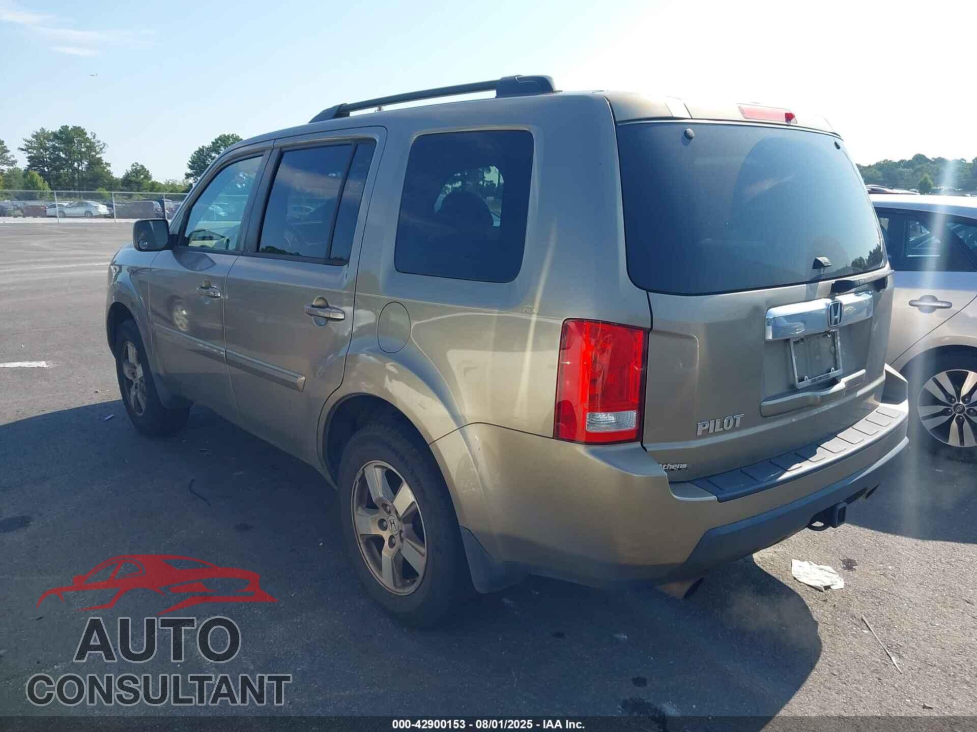 HONDA PILOT 2011 - 5FNYF3H52BB033153