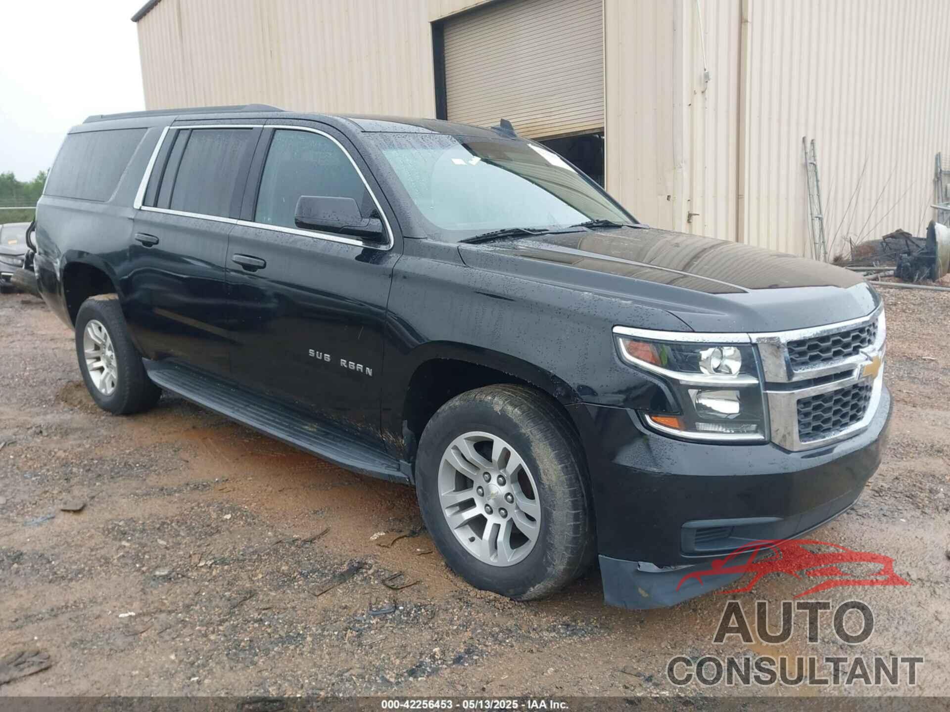 CHEVROLET SUBURBAN 2019 - 1GNSKHKC8KR332167