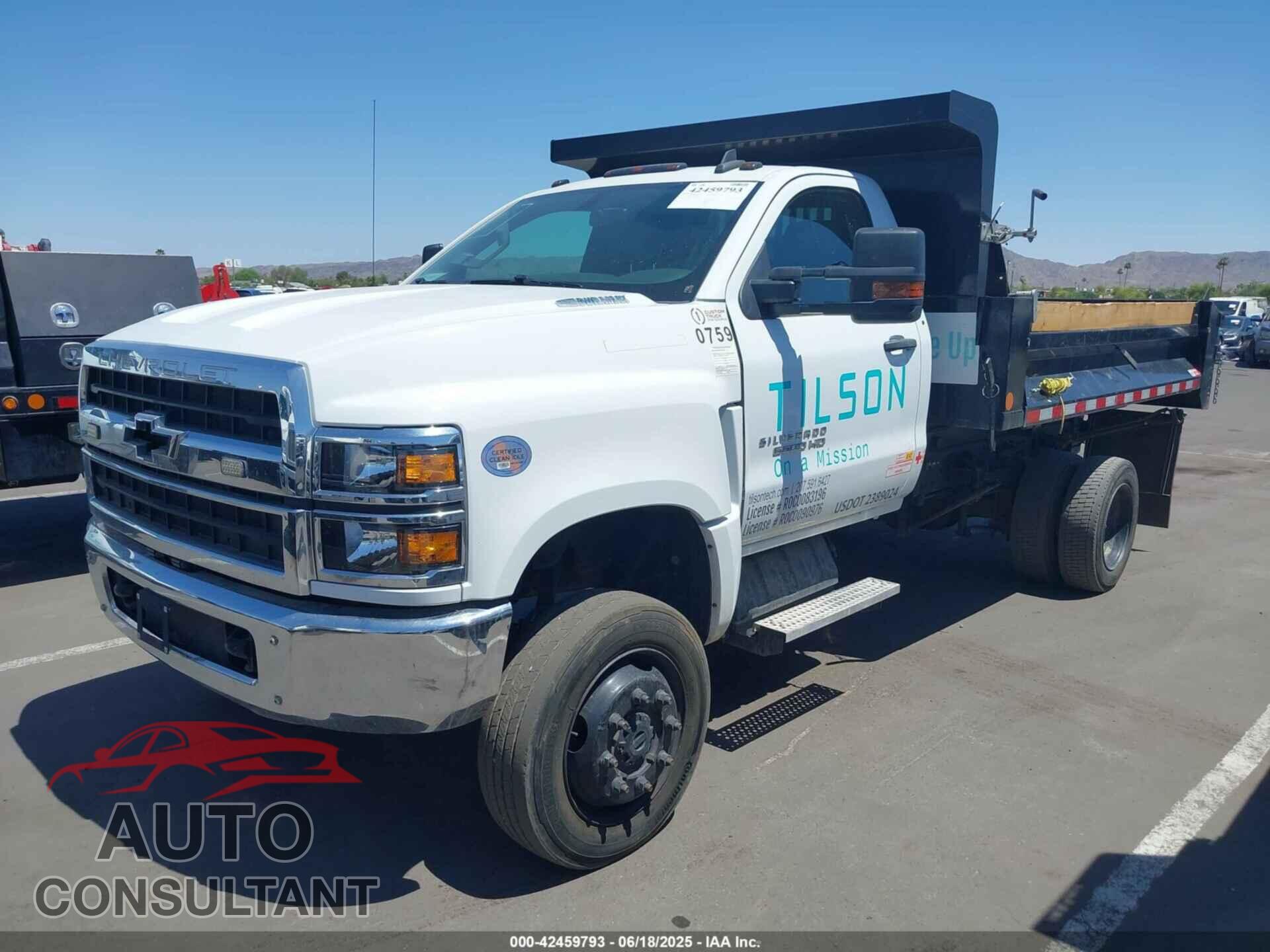 CHEVROLET SILVERADO MD 2023 - 1HTKJPVM6PH219067