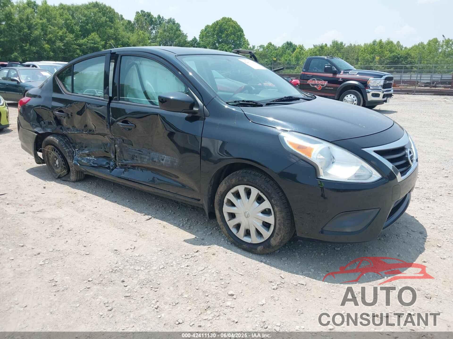 NISSAN VERSA 2017 - 3N1CN7AP1HL874314