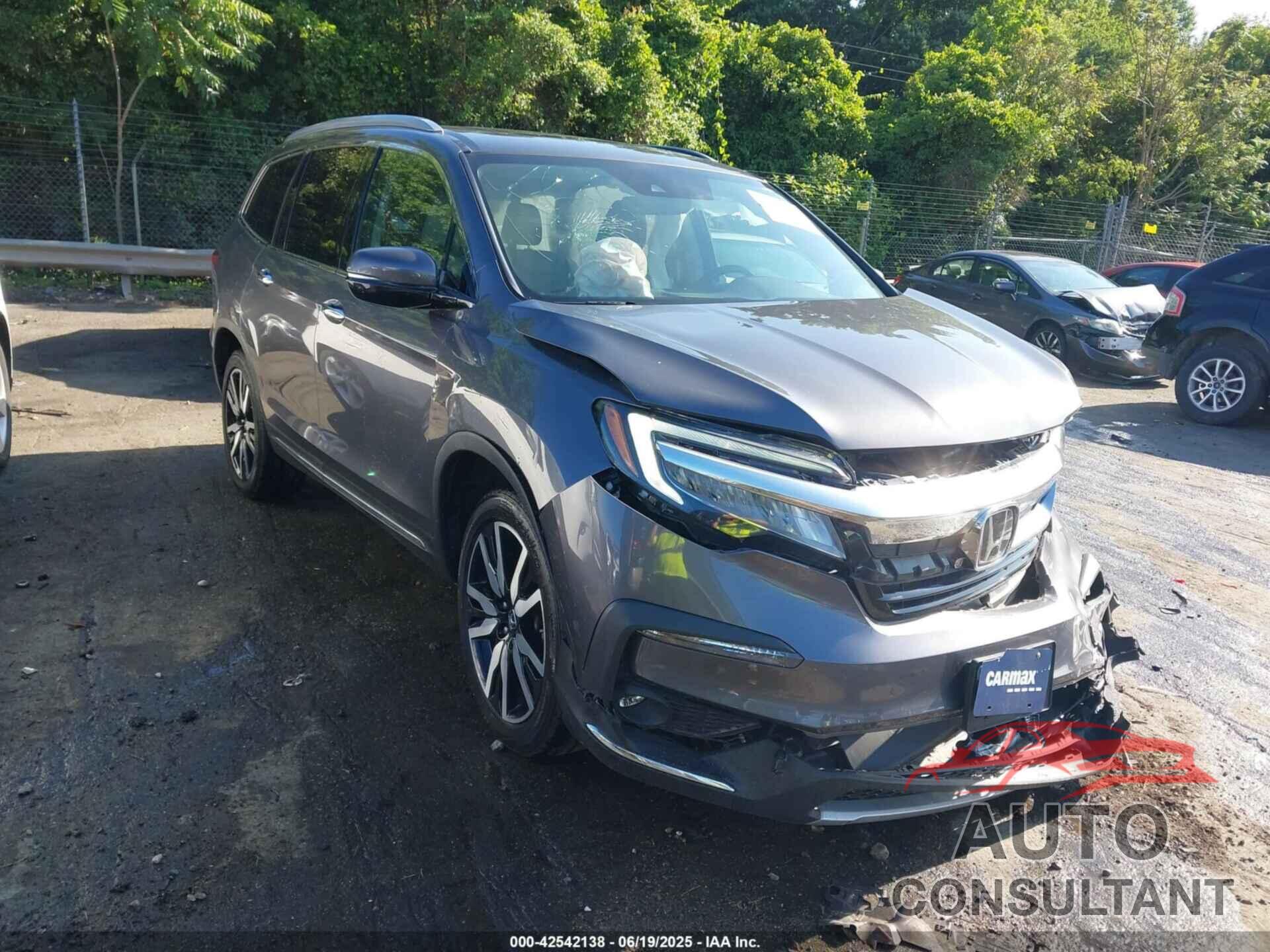 HONDA PILOT 2021 - 5FNYF6H95MB048527