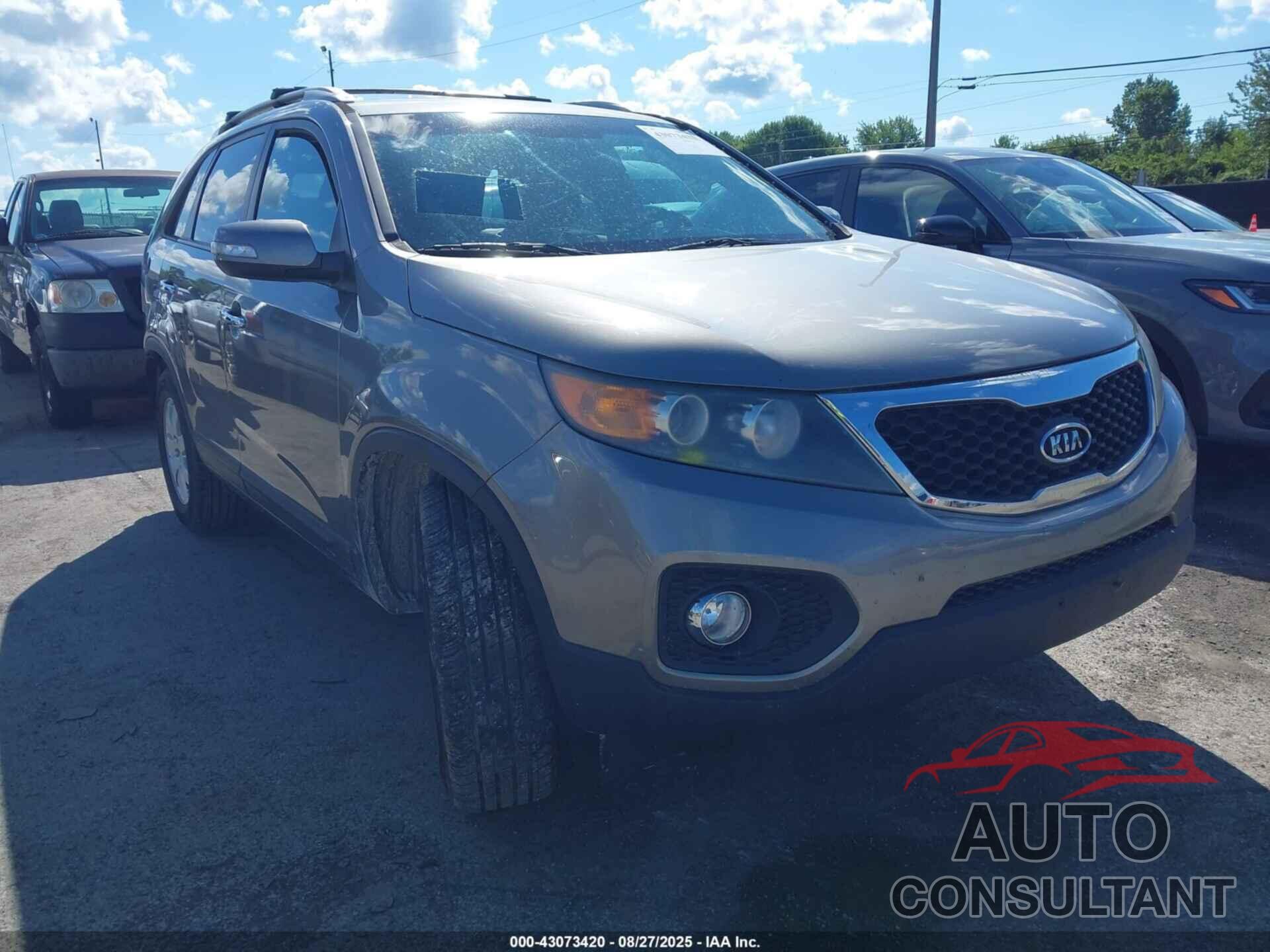 KIA SORENTO 2012 - 5XYKT4A28CG218631